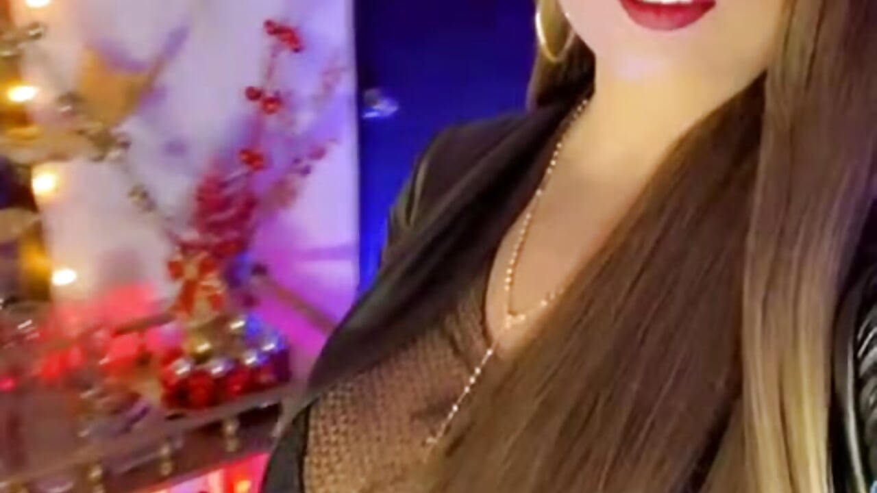 WhatsApp Video 2025-12-16 at 9,42,43 AM - video di PARADISE_EXOTIC modella di cam