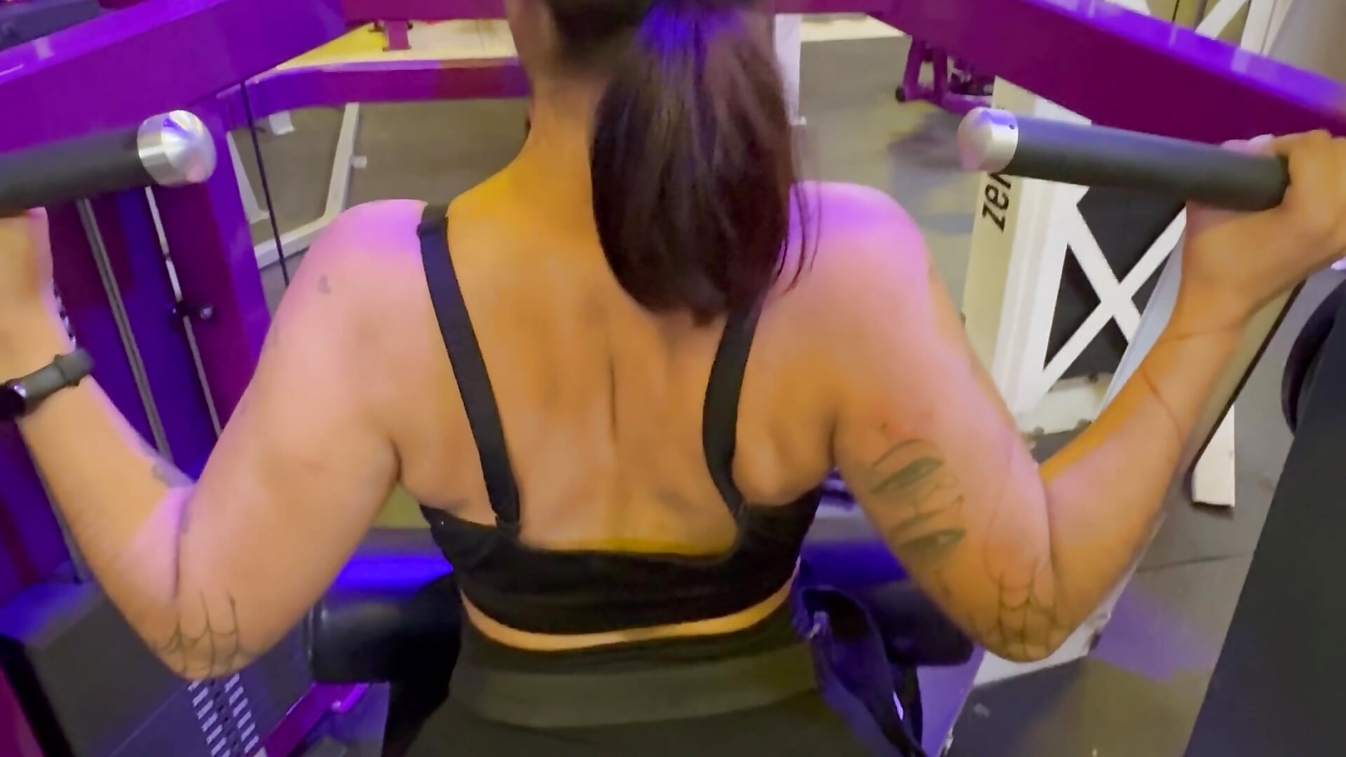 Día de GYM 🏋🏻‍♀️ - video by BabiSander11 cam model