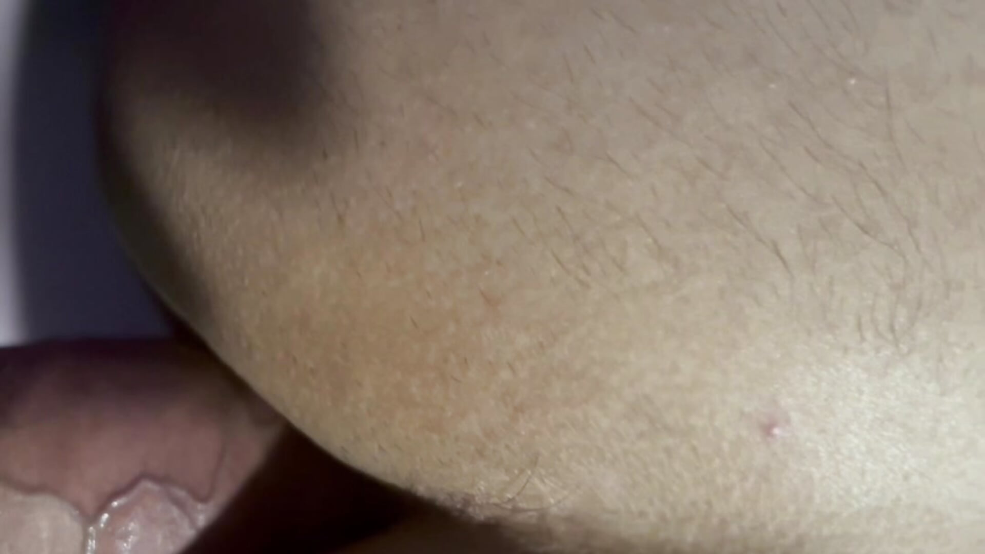 Dando  de 4 com direito a cuzinho - vídeo de Monahliza modelo de câmara