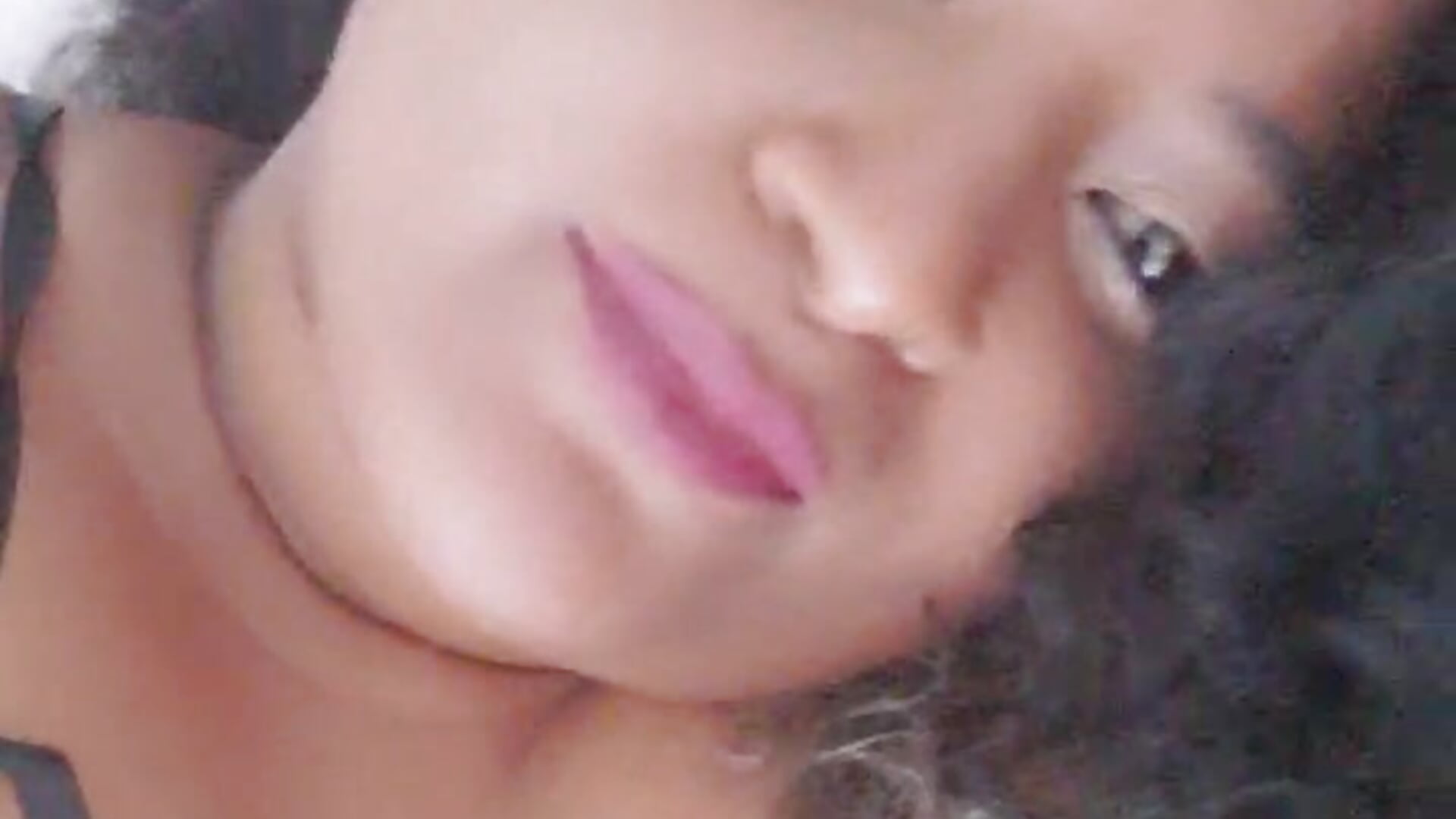 Besos para ti - video by nanda6_sexy cam model