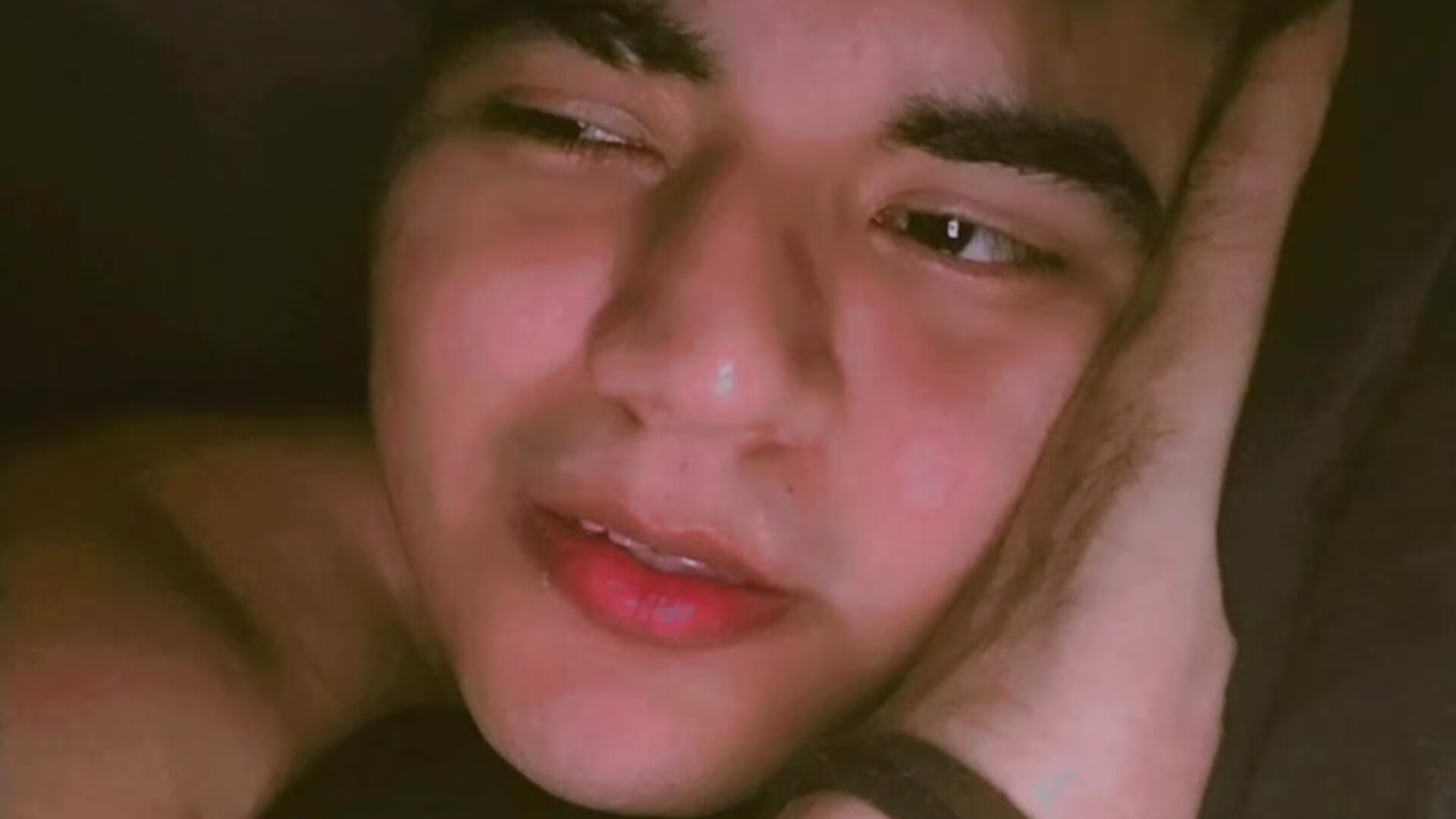 Hi 🫠 - video by lans_howl cam model