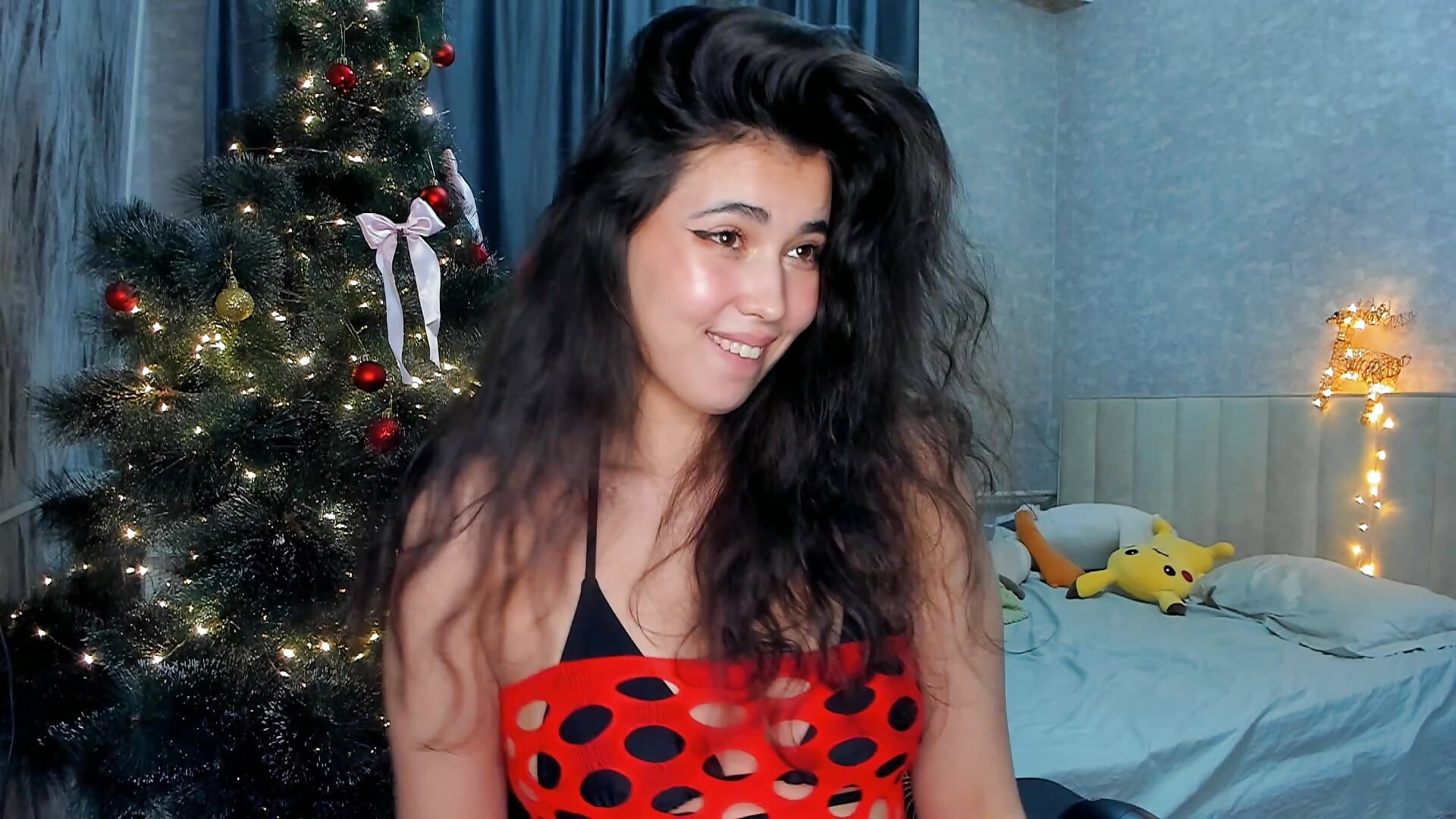 2025-12-24_02-39-06 - video van Diara_1an cam-model