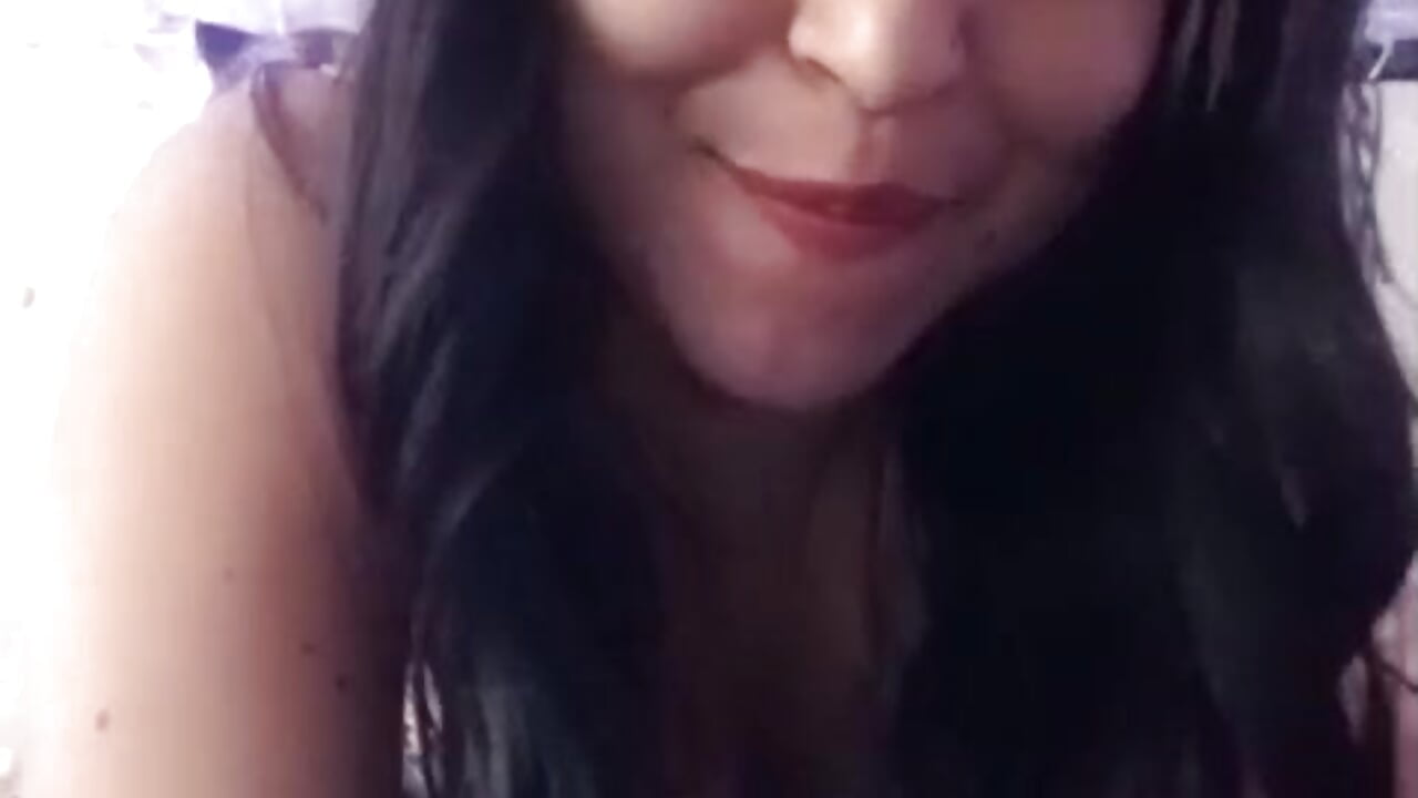 la historia de linda - video by HikariChloe cam model