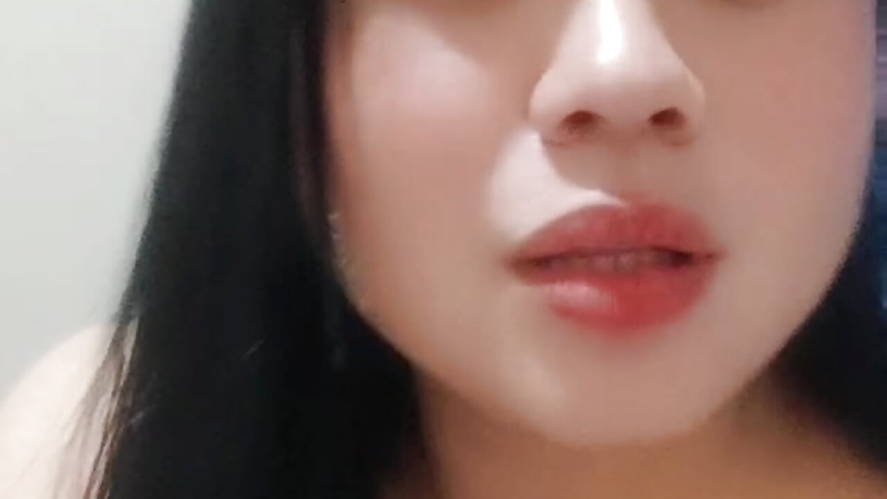 2024-11-08-010521447 - video by ivoryluxe cam model