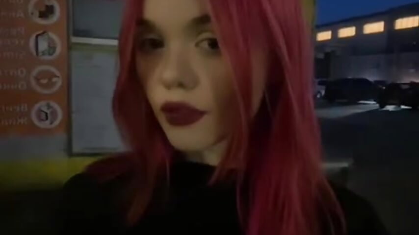 on the street – video modela na kameri ZealousCulex