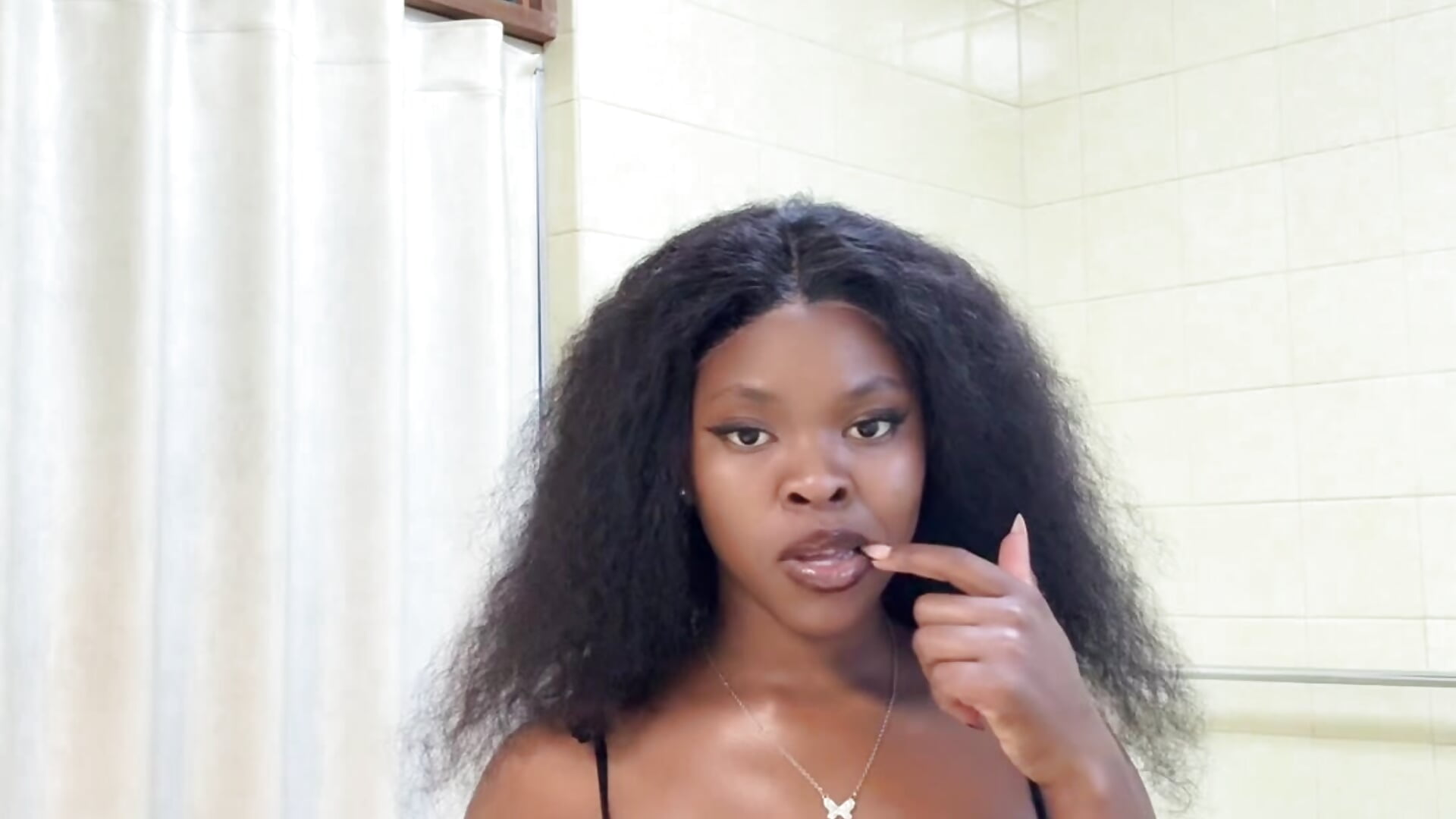 c14c8f5440104578a50c9ea6b617c88c - video by sexyboobcutie cam model