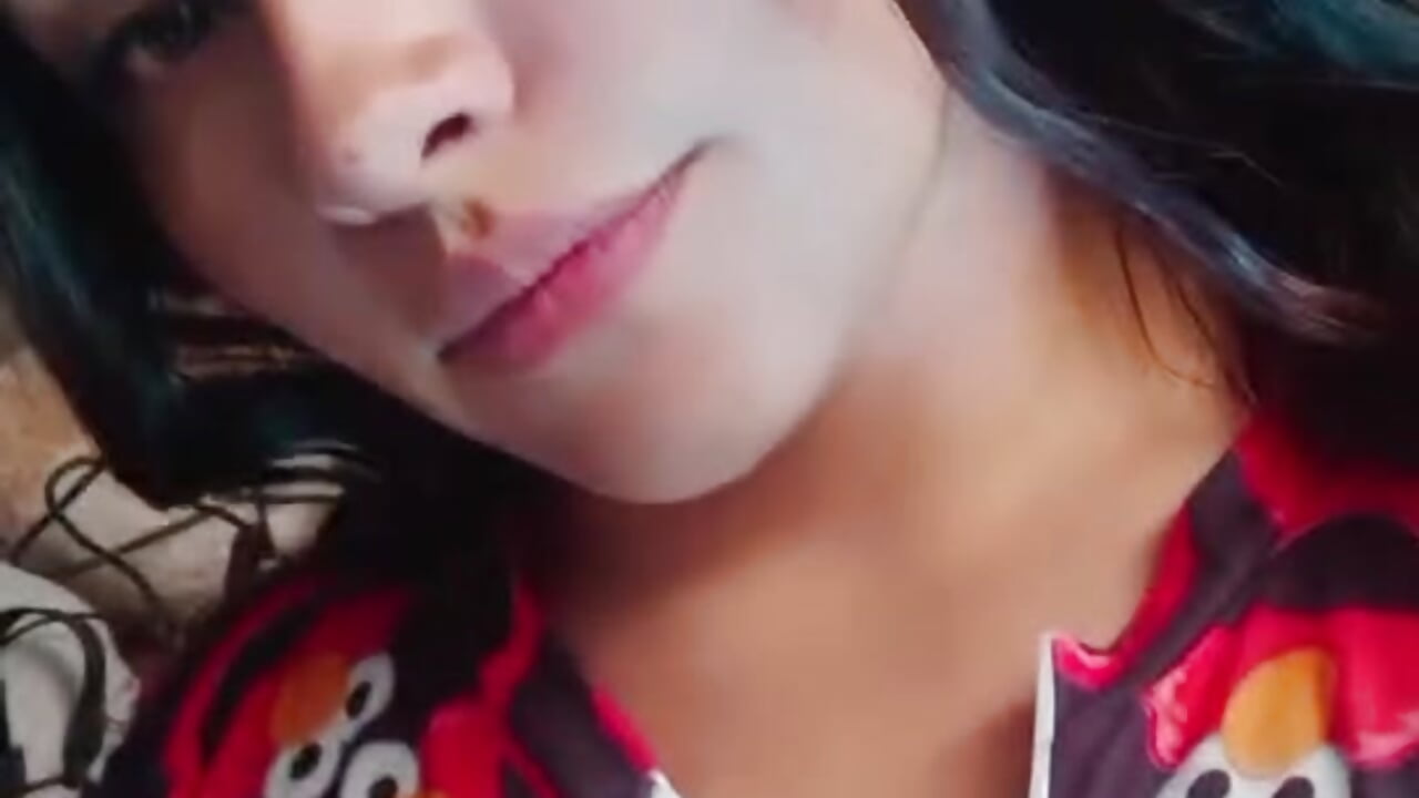 elmooo - video by swetttmomy cam model