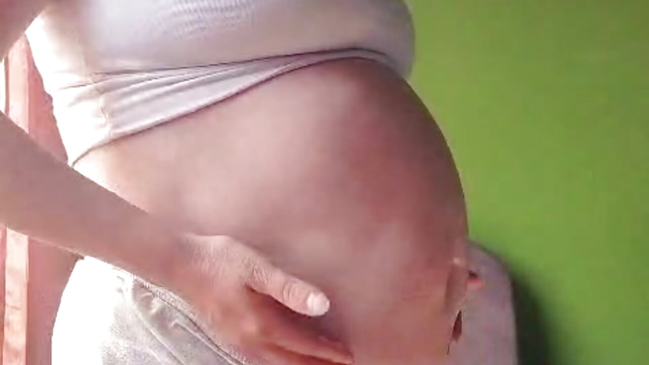 loving my baby – video af hoonney cam-model