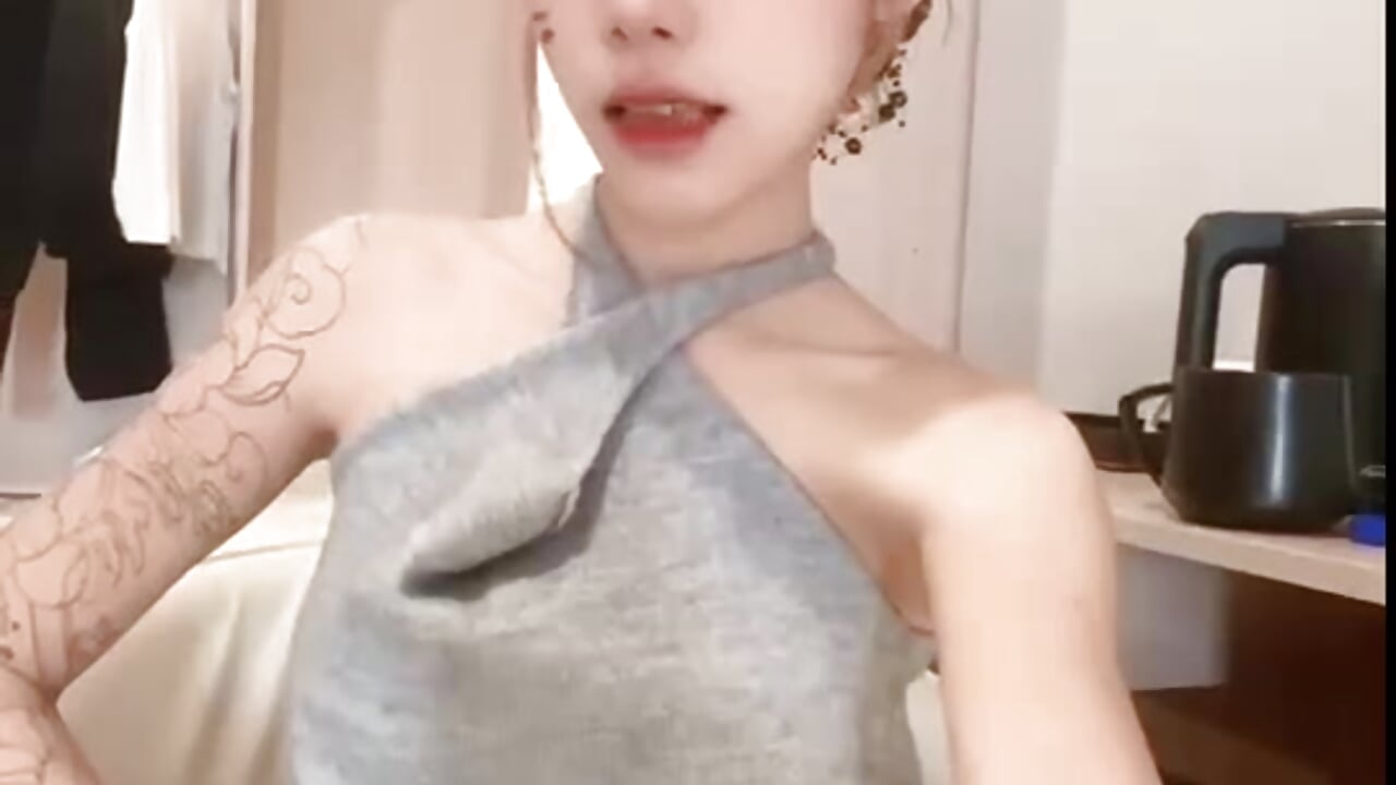 微信视频_20251123004105 - video by u-my-baby cam model