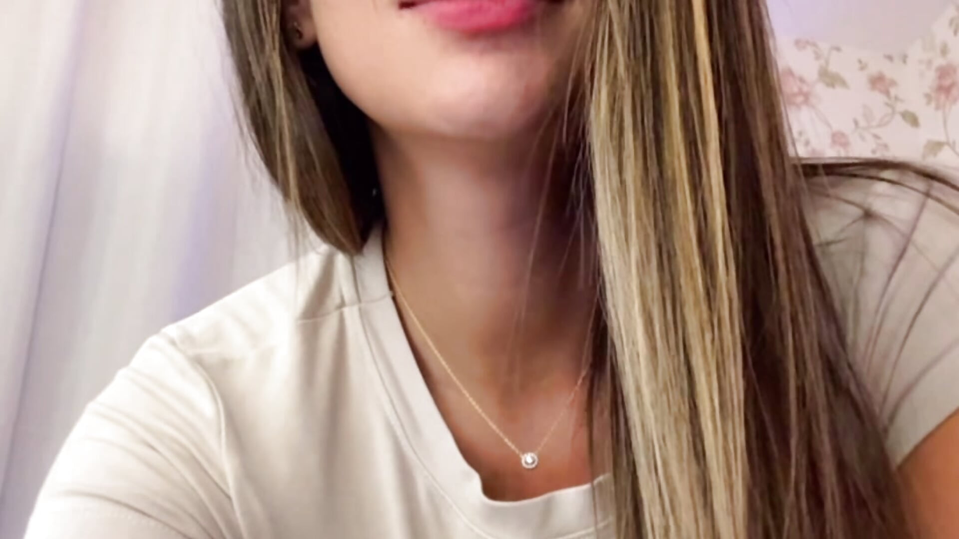 Hi– BelleLouiseVp kameramodell videója