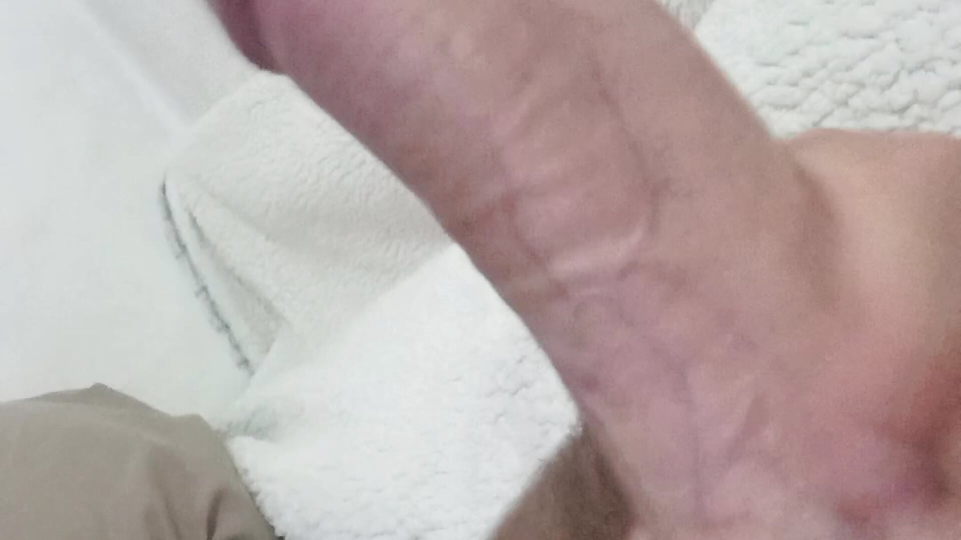 1000075020 – видео вебкам-модели Jsaintclement