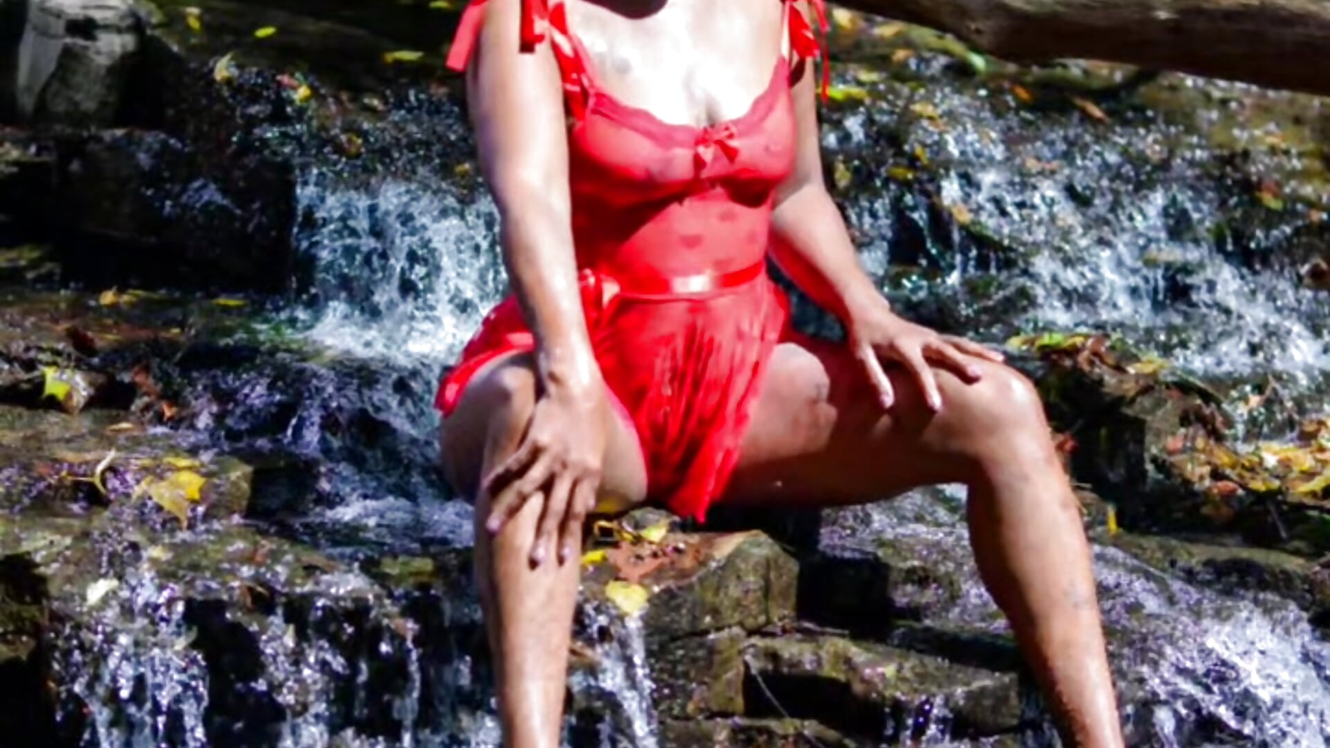 1000009139 - video by RaiinbowUnicorn89 cam model