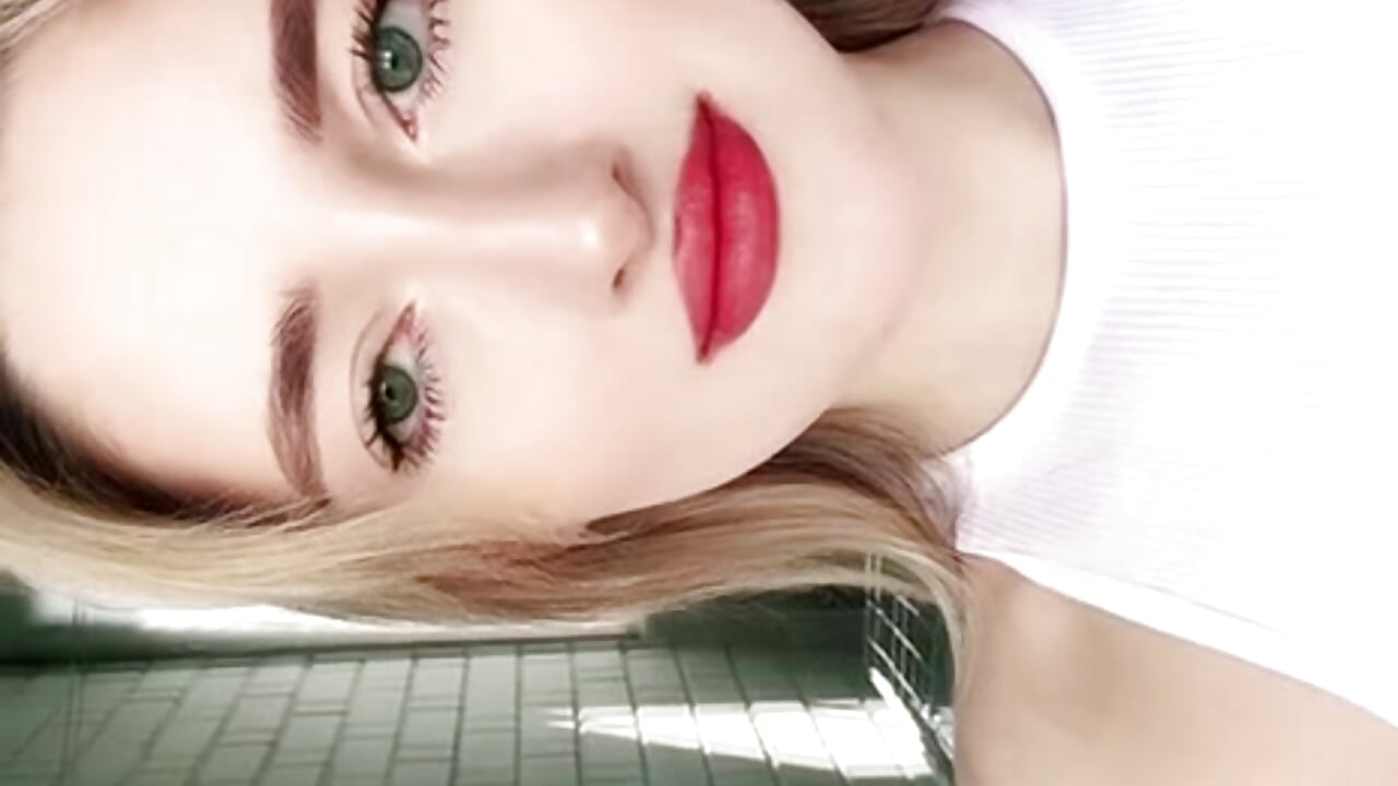 <3 - video oleh model kamera Emily_lyy