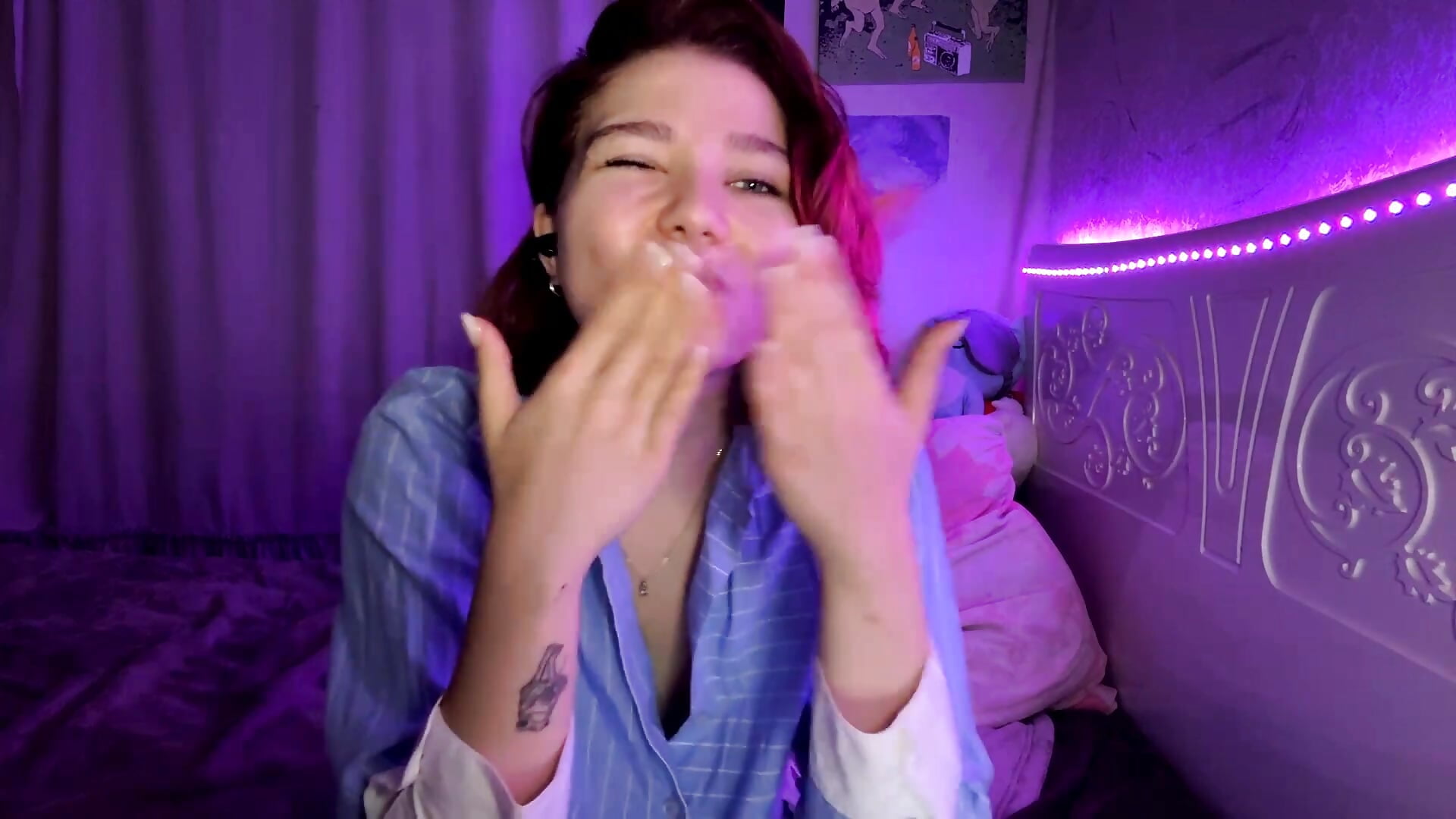 Flame of Wishes - video by DanaeMccrory cam model