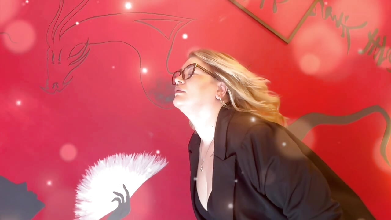 Di😍 - video by DianaHaworn cam model