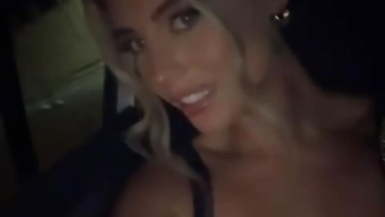 Me xox - video by Blondebet_ cam model