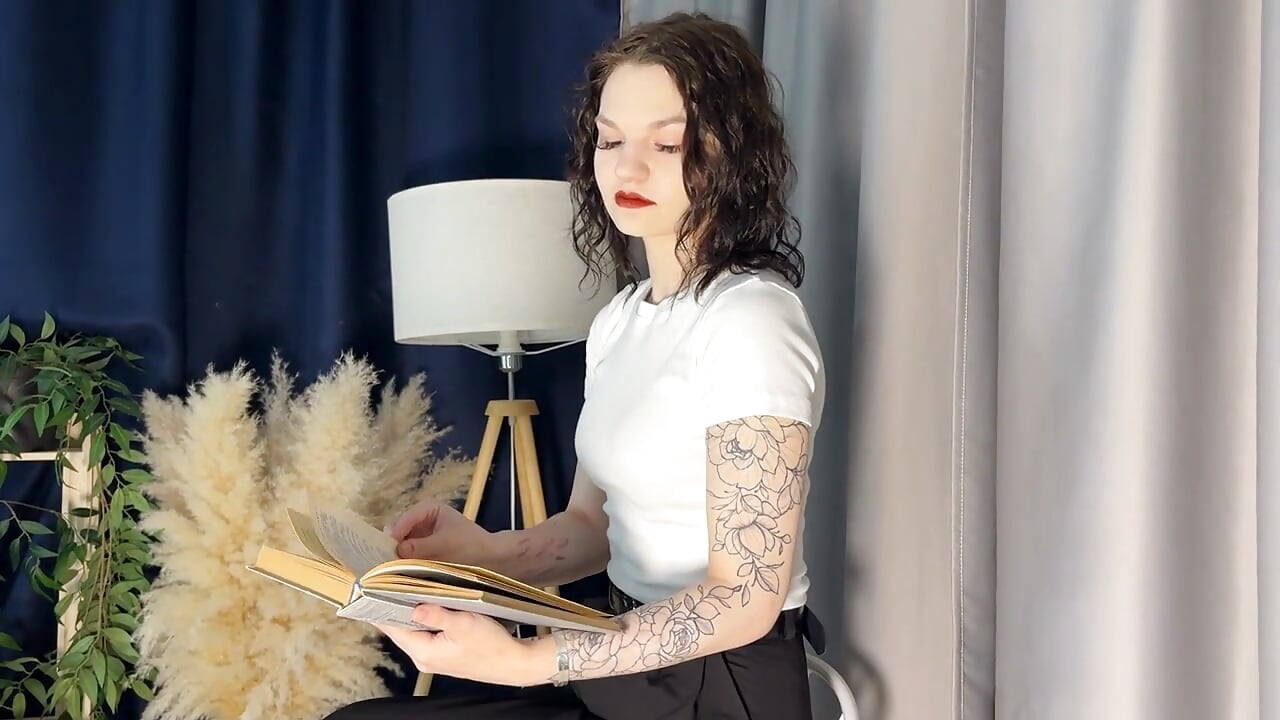 Video#5 - video by OnitaSkare cam model