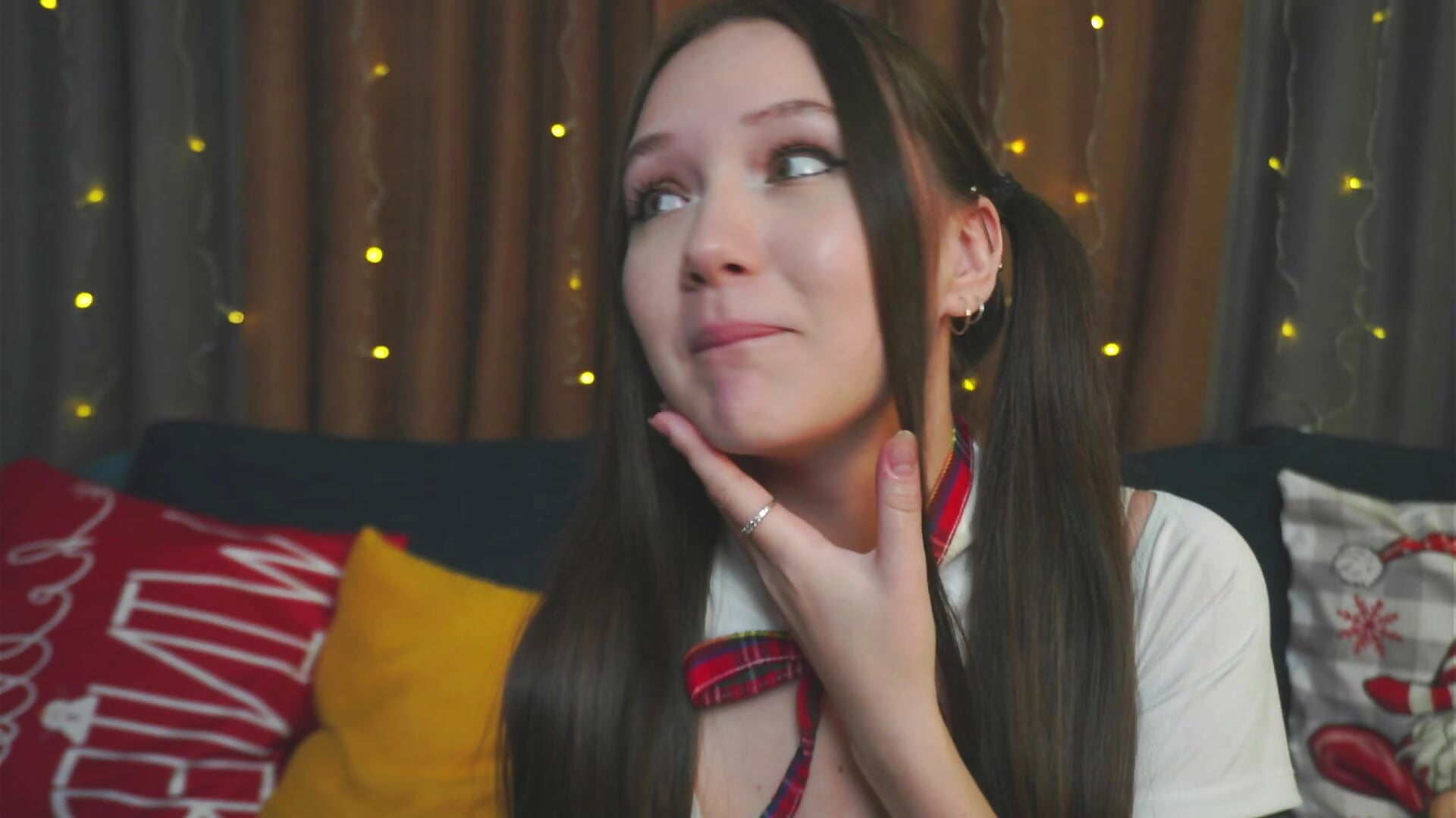 2025-12-24 19-58-38.mp4 - video by GiannaSky cam model