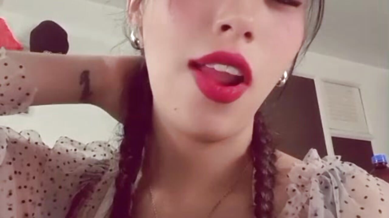 hi baby - video by Isabellaa_rouse_ cam model