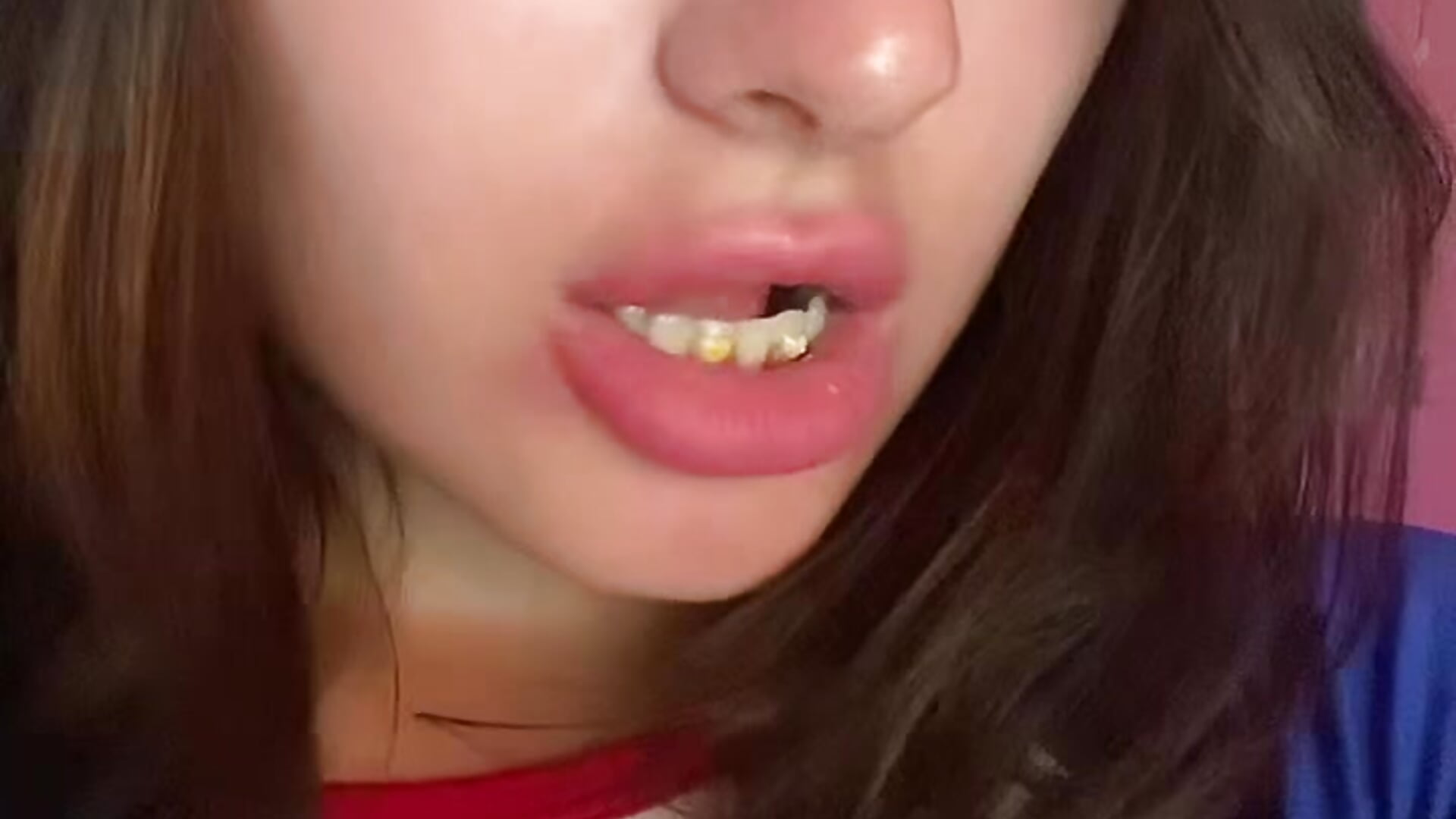 TikTok in panties - فيديو من KristinaScott موديل الكام