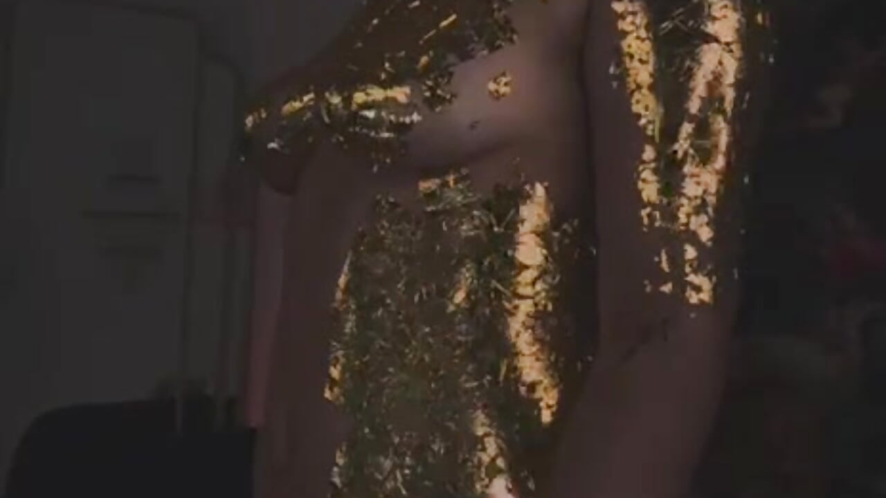 “More gold, less innocence ✨”