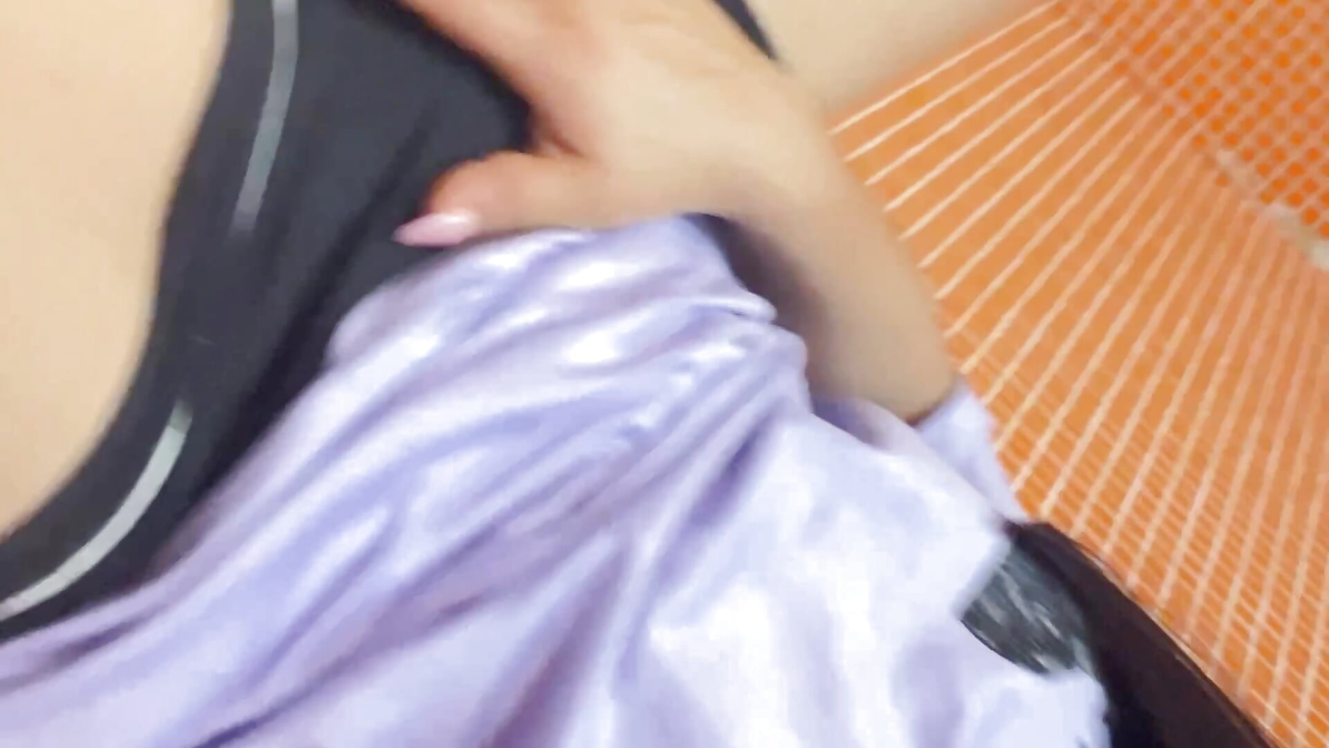 Enjoying the moment, anywhere😈🤤 - Video von LaraDanverss Cam-Model