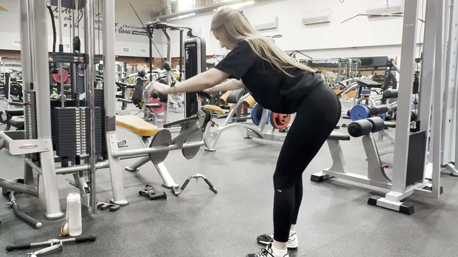 Full Focus – видео вебкам-модели -SaraBlack-