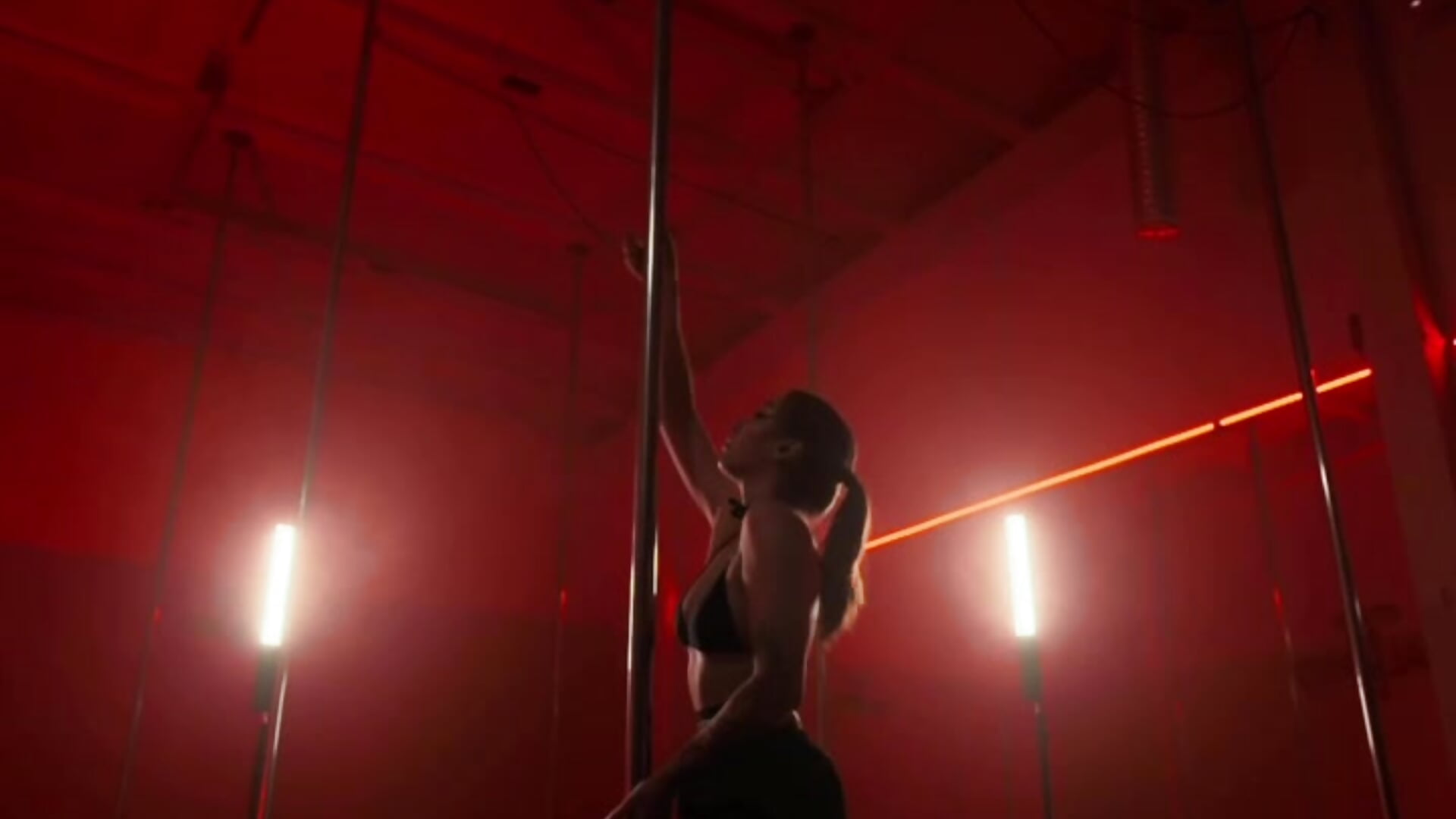 Dance 02 - Emilia_mala 캠 모델의 동영상