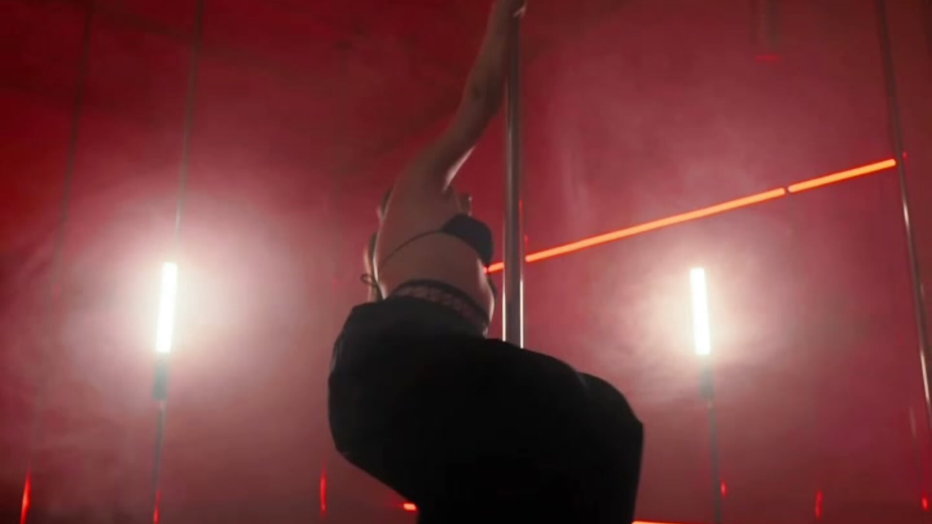 Last - Emilia_mala 캠 모델의 동영상