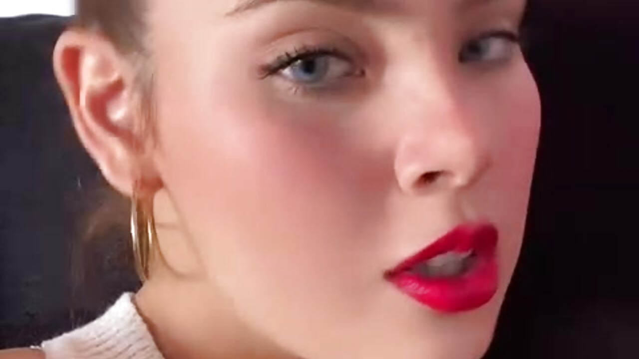 Your blonde favorite♥ - video by Suky_Park_Tx cam model