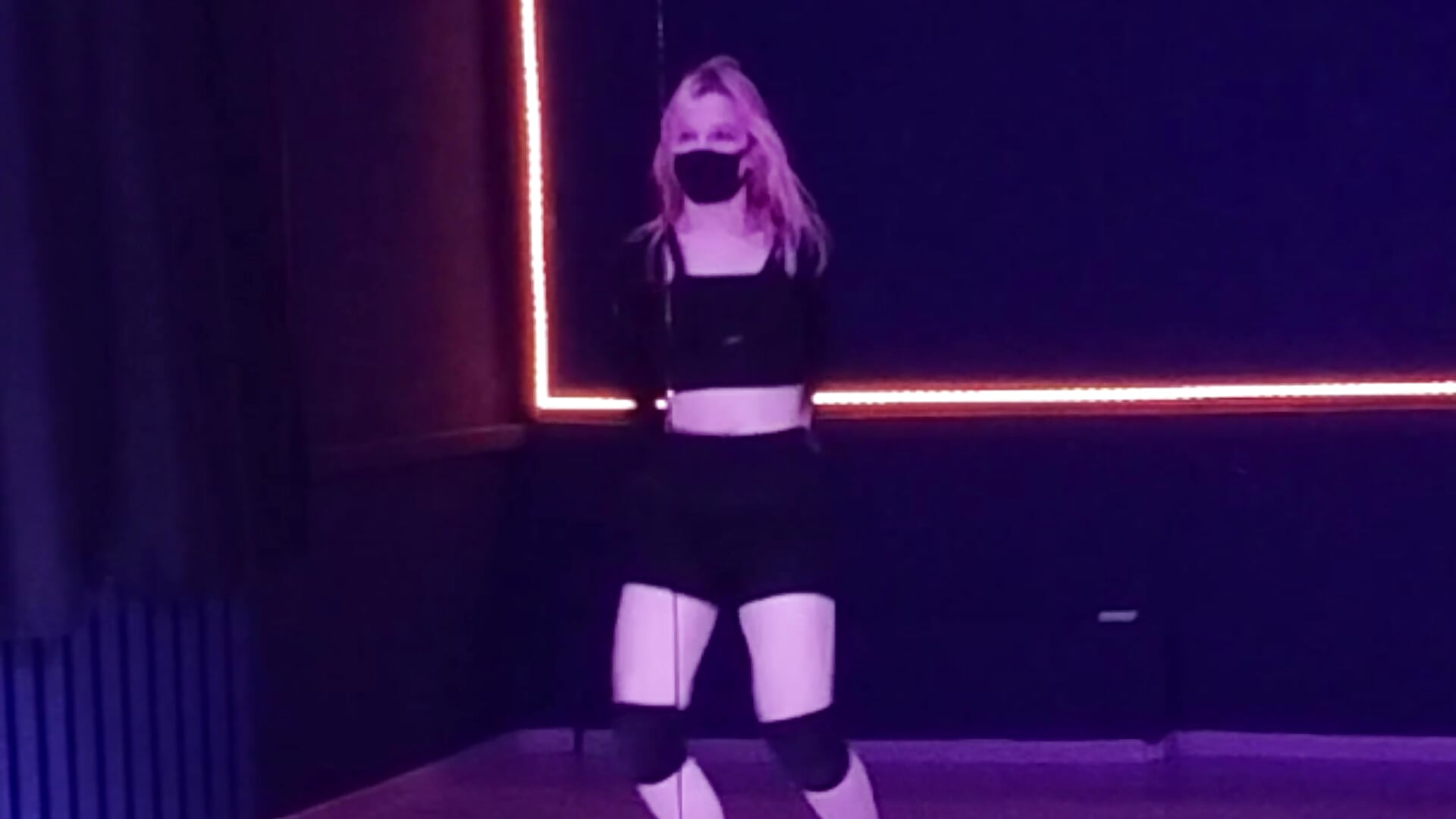 Also me ^^ - video oleh model kamera PhillisEsplin