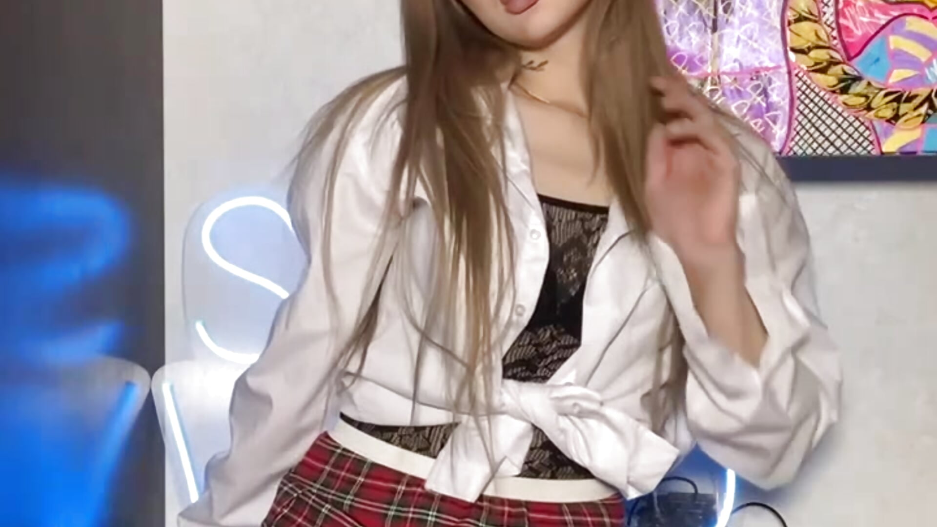 Ur girl - video by roxy_roxyss cam model