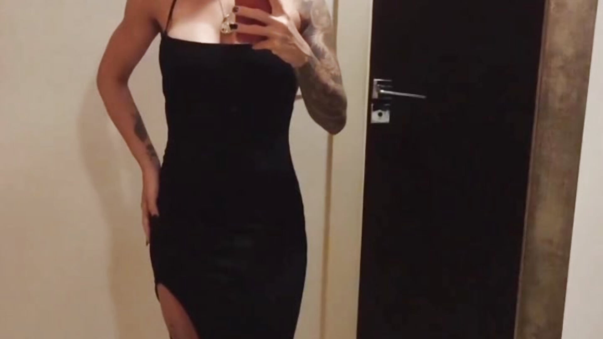 lv_7434110260140363061_20251026160751 - Vídeo de biadominatrix, modelo de vídeos