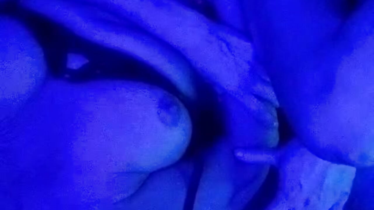 5 MIN FUCKING WITH THE NEIGHBOR - video HannahBaradin kameramallilta