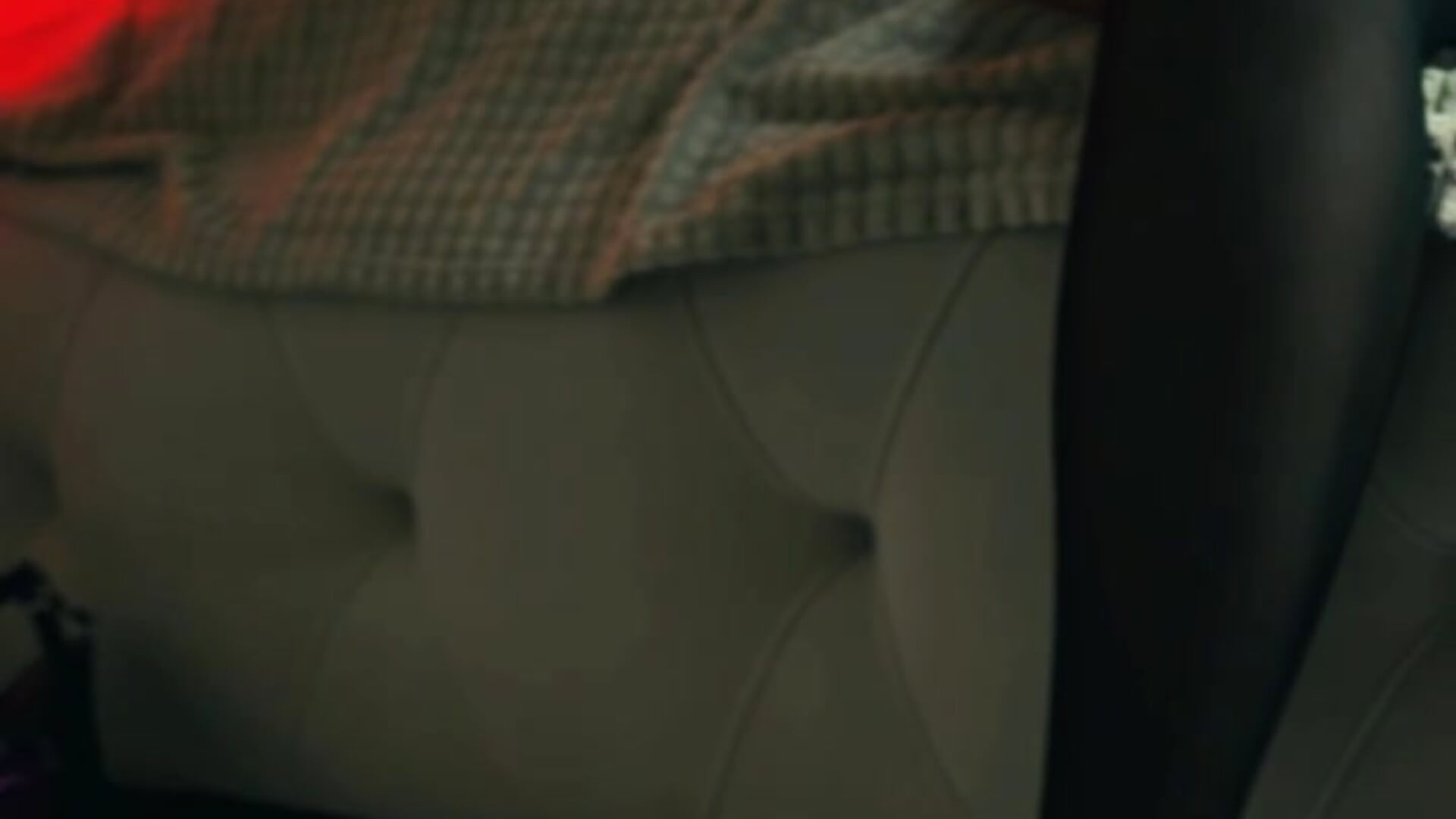 Taking off my stockings for you - LilyKeir 캠 모델의 동영상