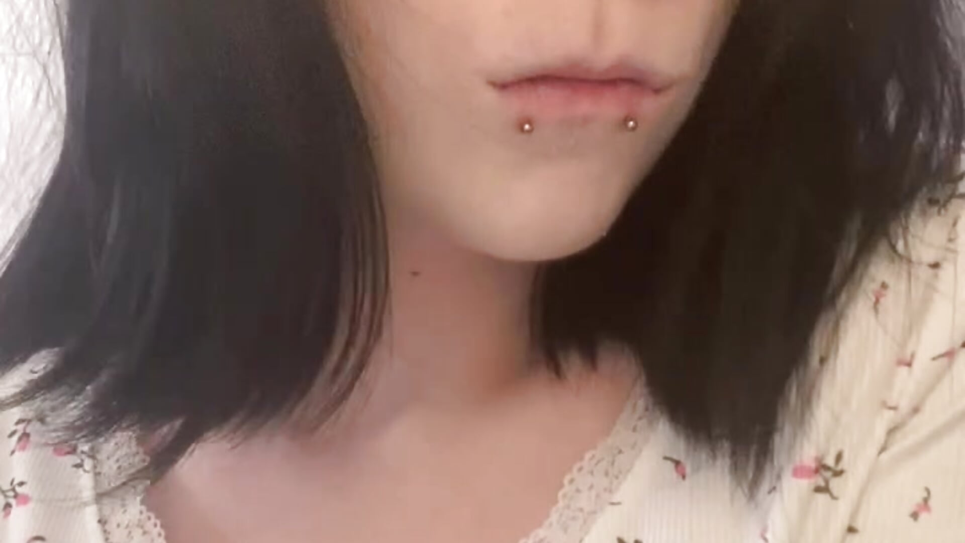 review my piercing - video by Miss_bane cam model