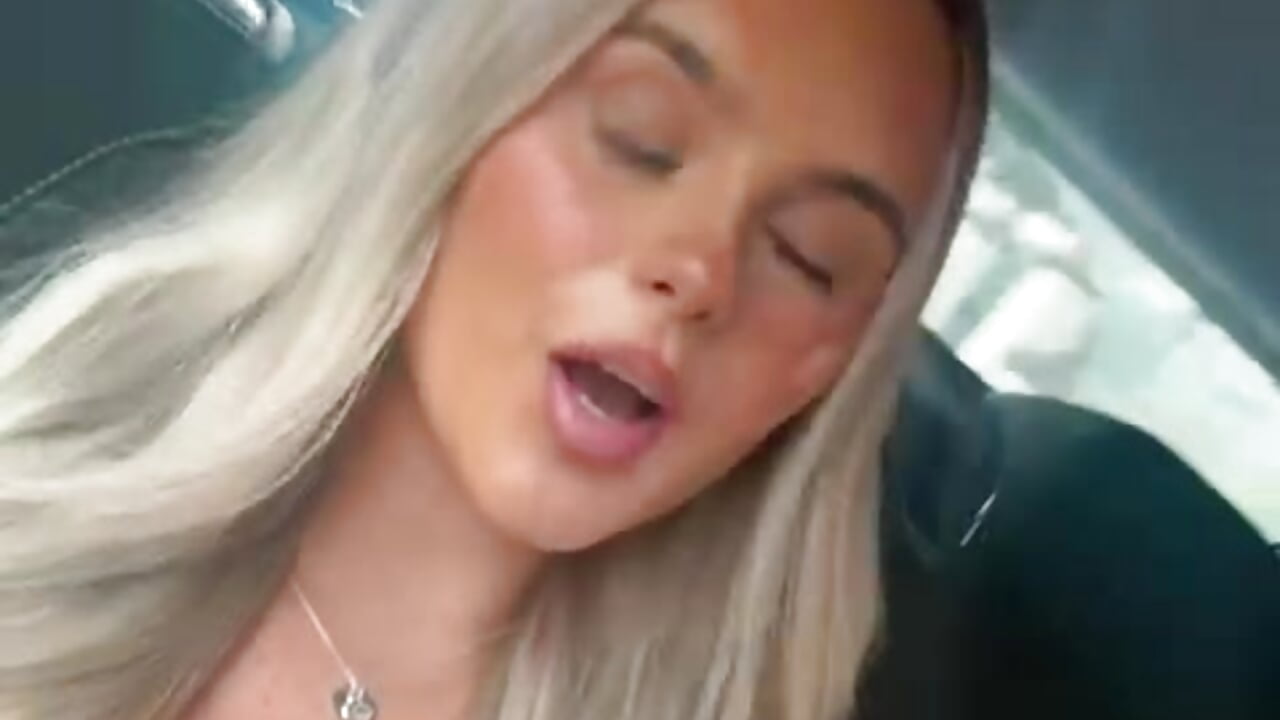 More of me x - video oleh Blonde_Bunny kamera model