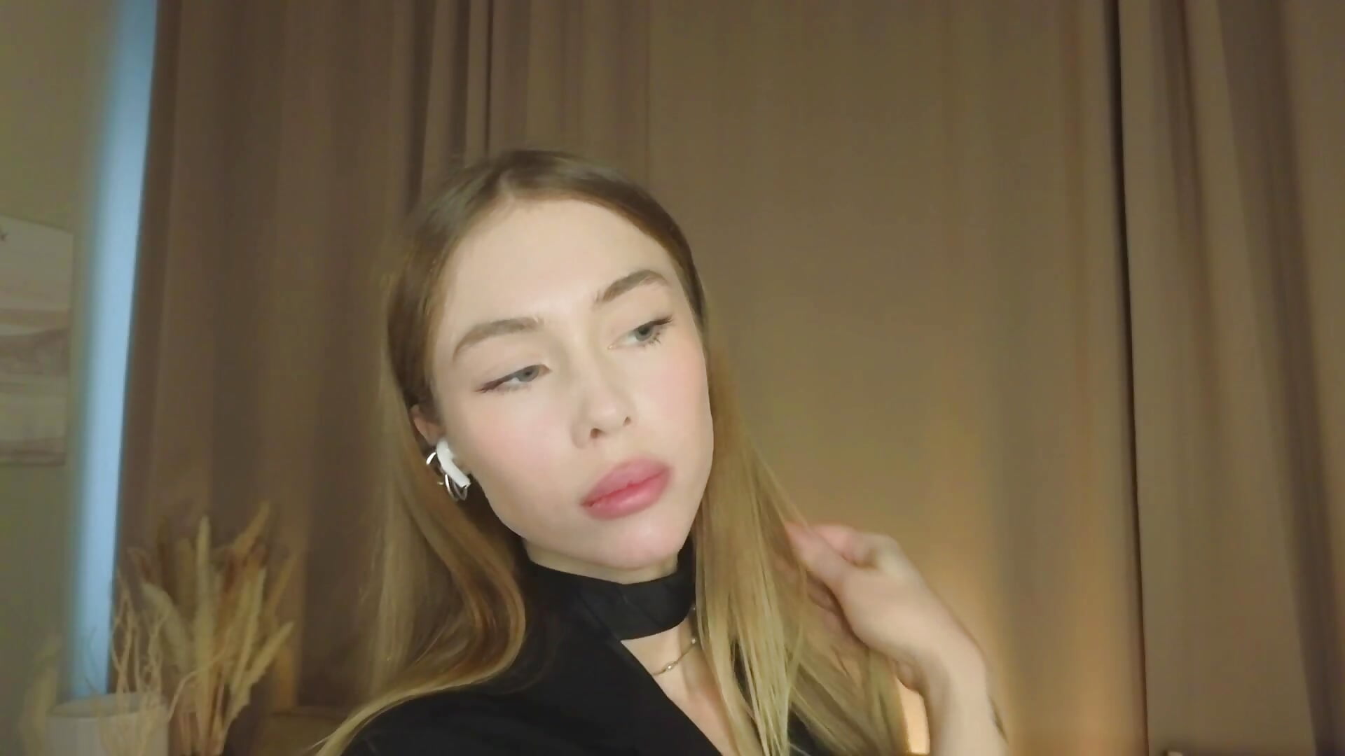 2025-11-19 11-54-21 - video by TarraStollar cam model