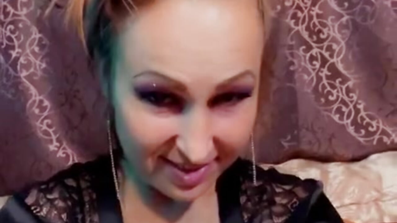 IMG_3723 - video by Kissingyouu cam model