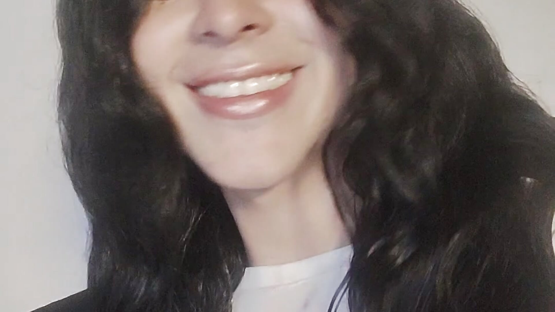 1000095994.mp4– Angel-umbra kameramodell videója