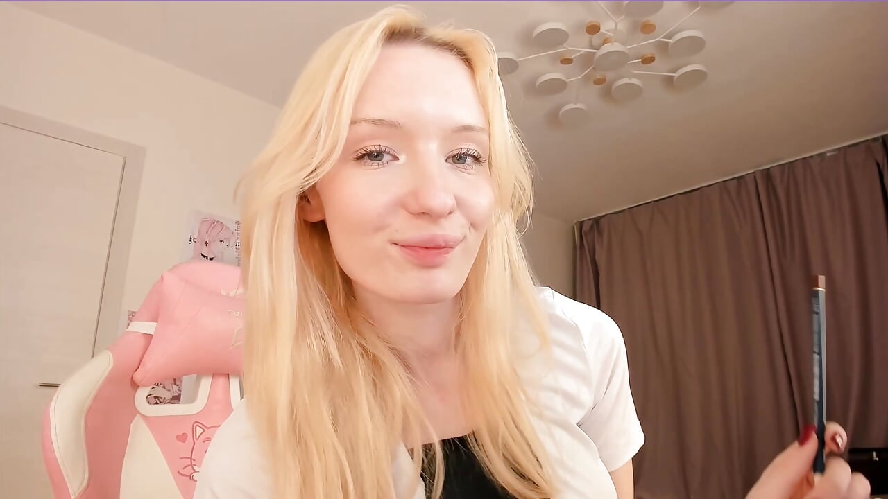 Could You Give Me A Couple Of Private Lessons - video by Tiffany_Paw cam model