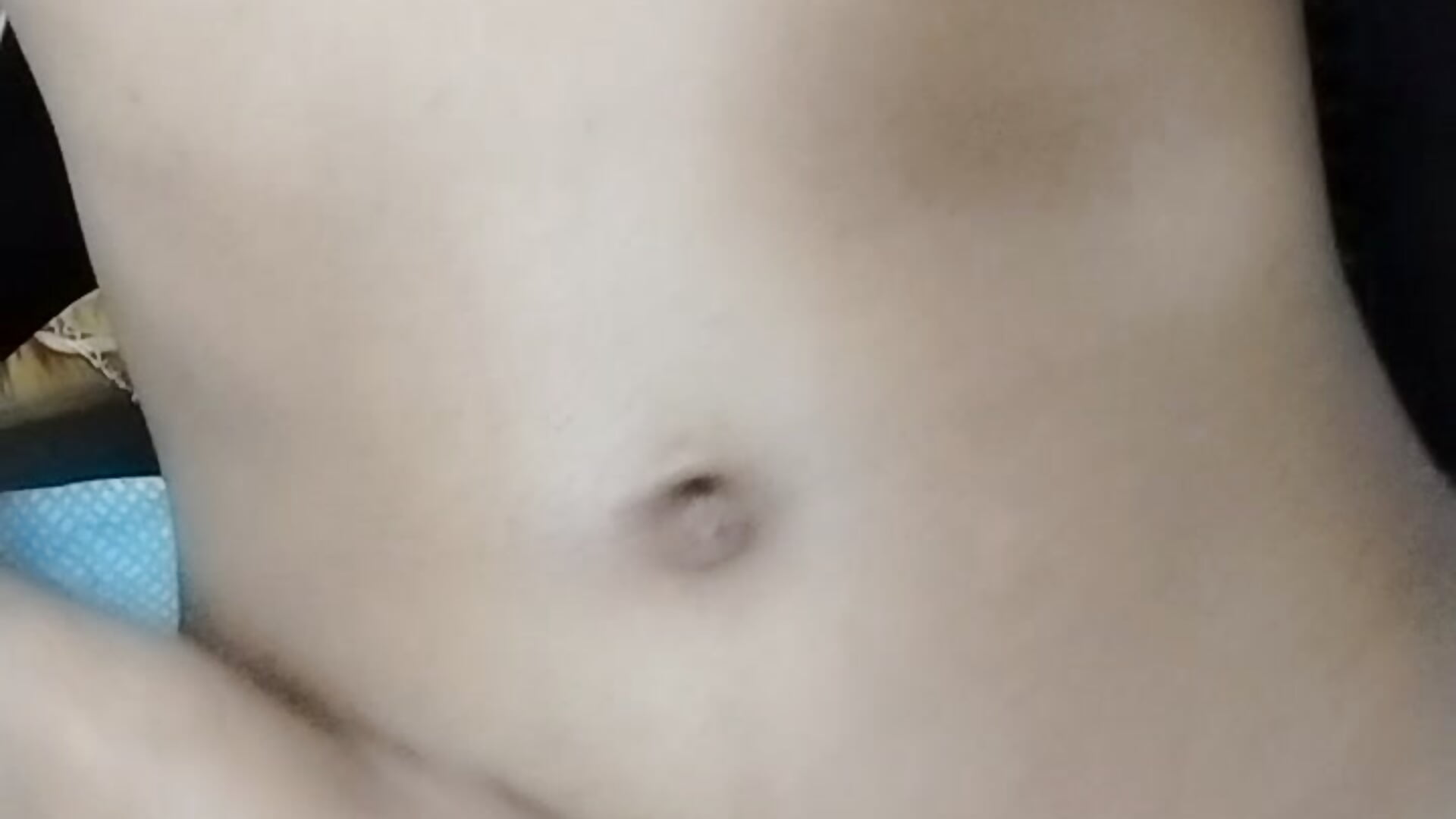 Sexybitch flexing 🥵🤯 - video by akshr1099 cam model