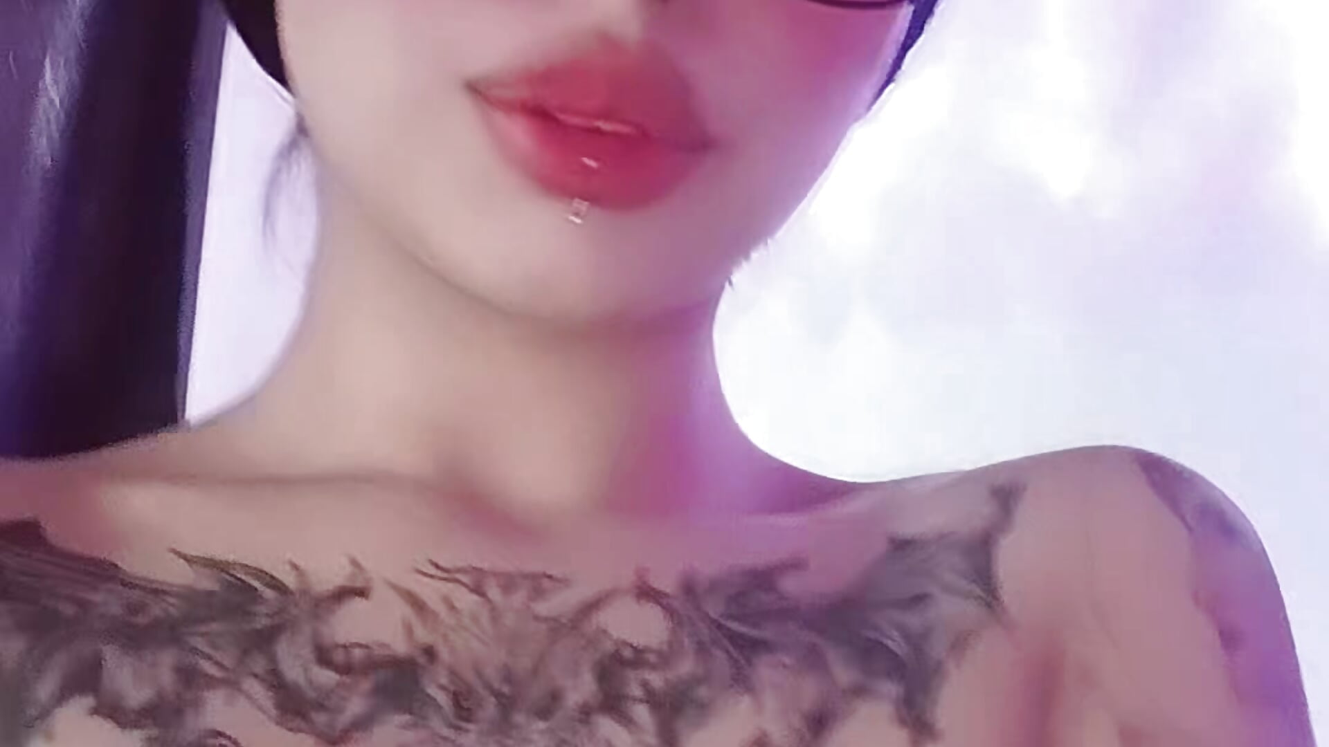 Flashtits 😏🥵 - βίντεο μοντέλου Dannii-