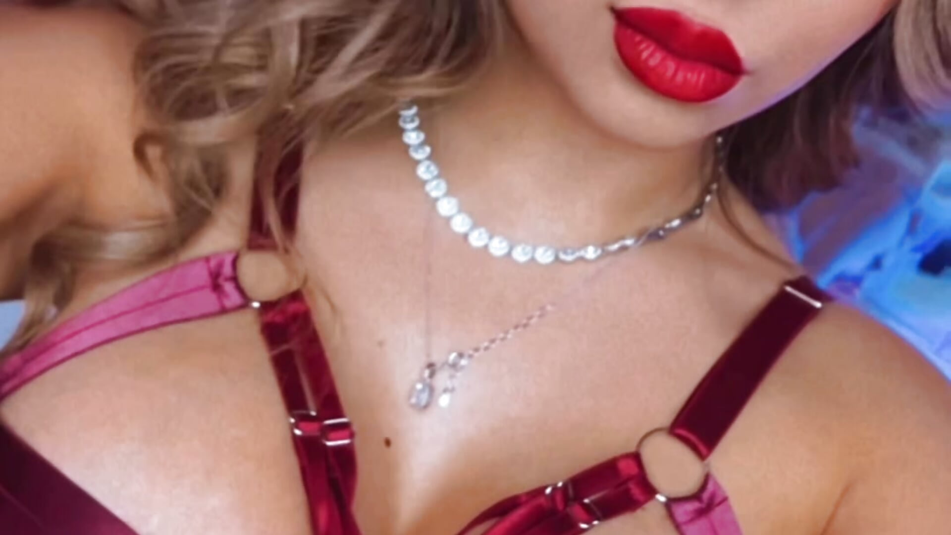 83db78fc10574a509dfb9e53a18d91b1 - xCaprice 캠 모델의 동영상