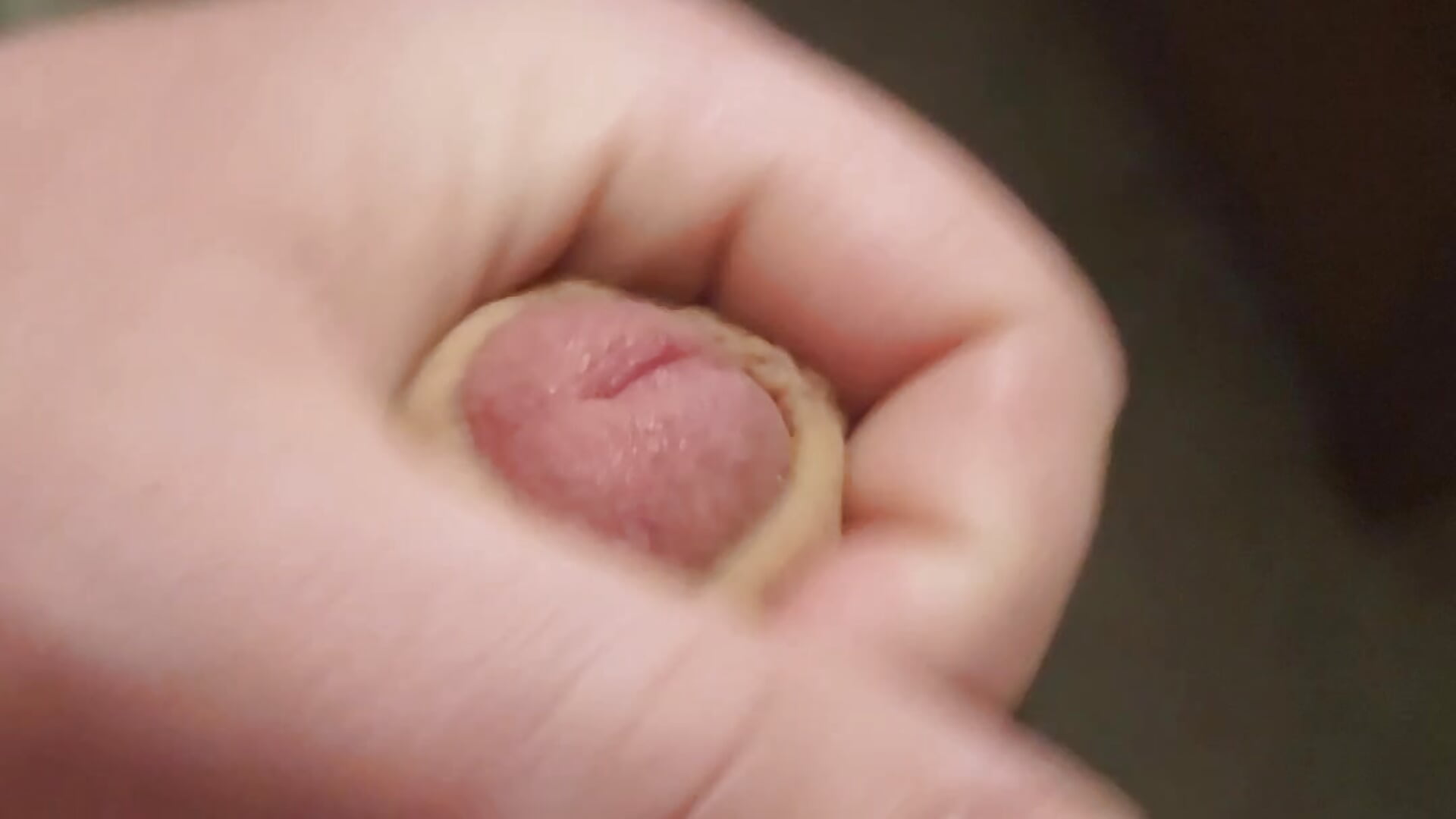 Bathroom Fun - video by TheOneDonShaun cam model