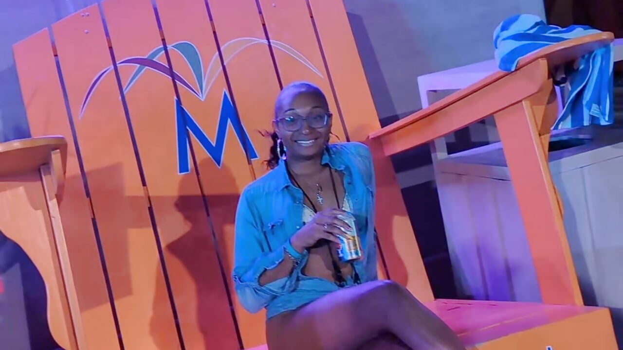 profile-intro-video-1774671077 - video di MilahSweet modella di cam