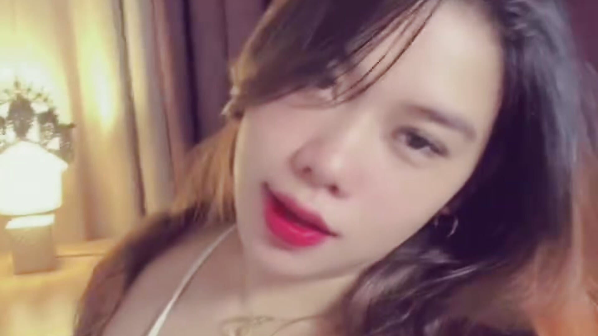 trim,B66905DE-B6CC-4BD9-B949-6B83F9DBE0A2 - video by Sexy_Althea69 cam model