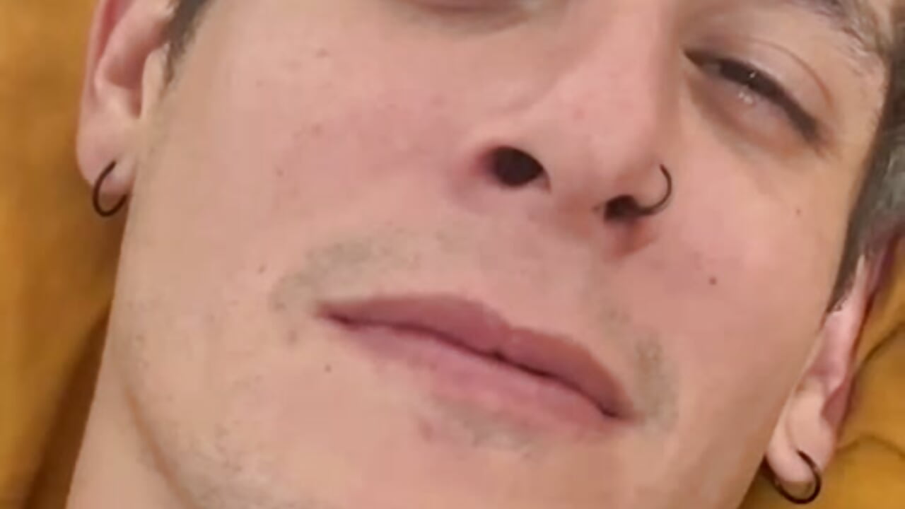 1000093152 - video by elpitoduro12Az cam model