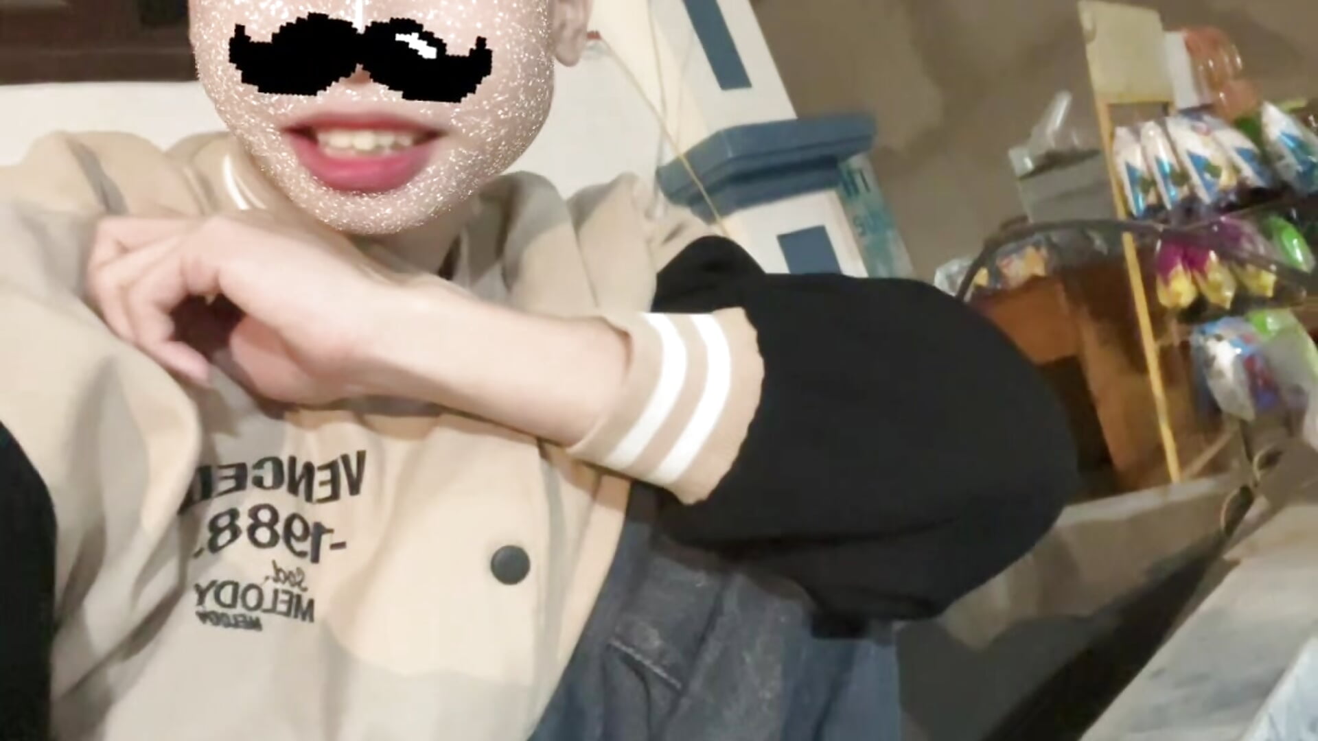 91569e613b1548c39f9a2104da605499 - video by dominhan cam model