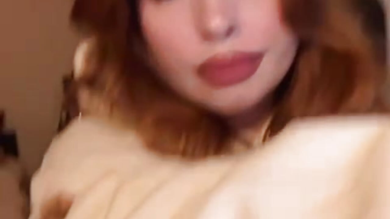 😘 - clip cu AmberRosewood model videochat